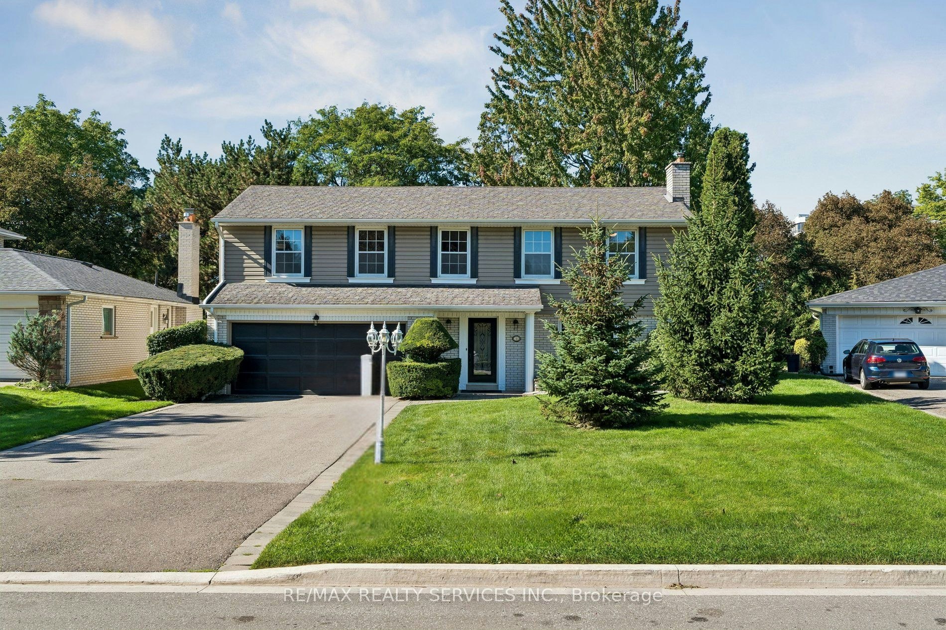 16 Malvern Court, Brampton, ON, L6W 1H1