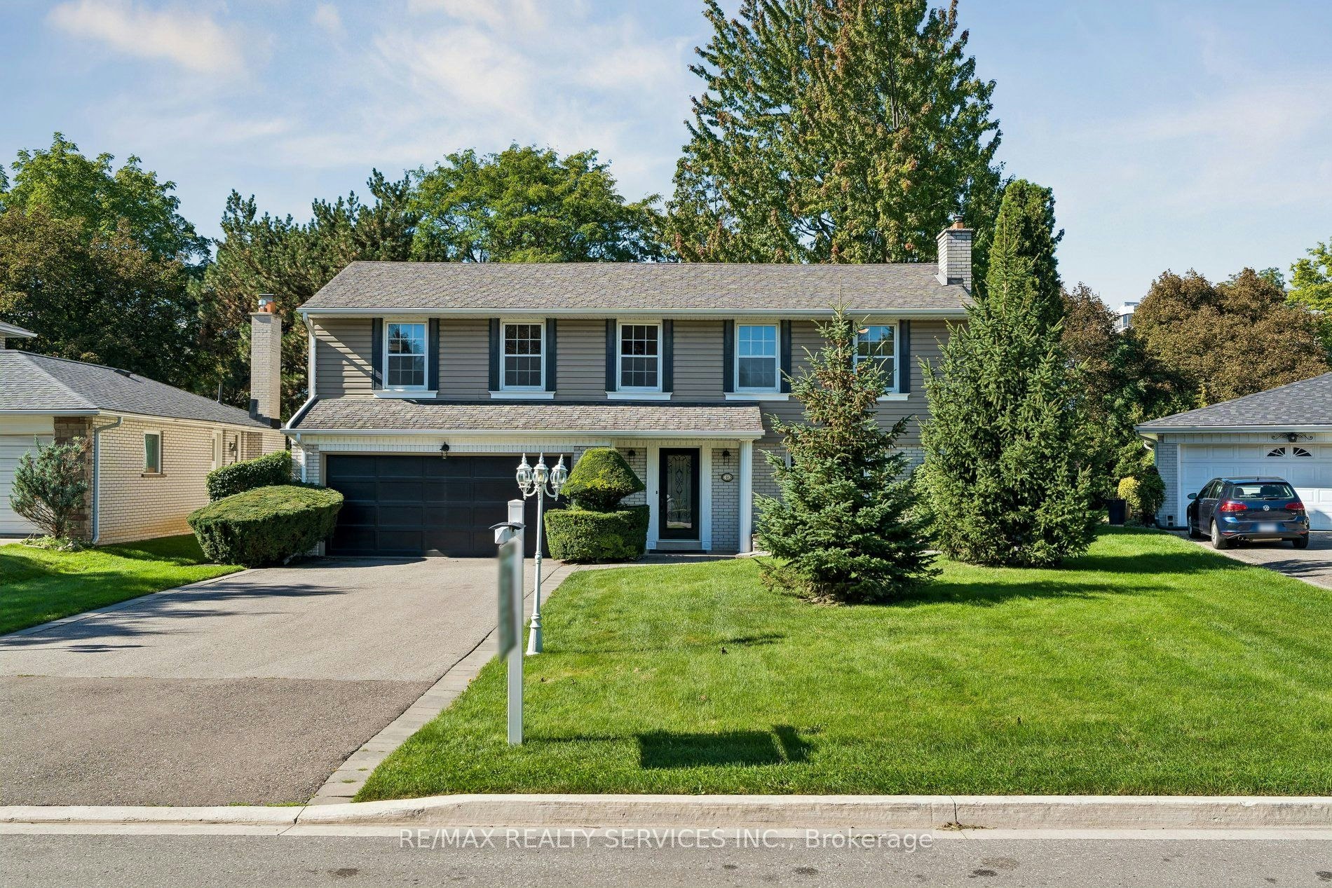 16 Malvern Court, Brampton, ON, L6W 1H1