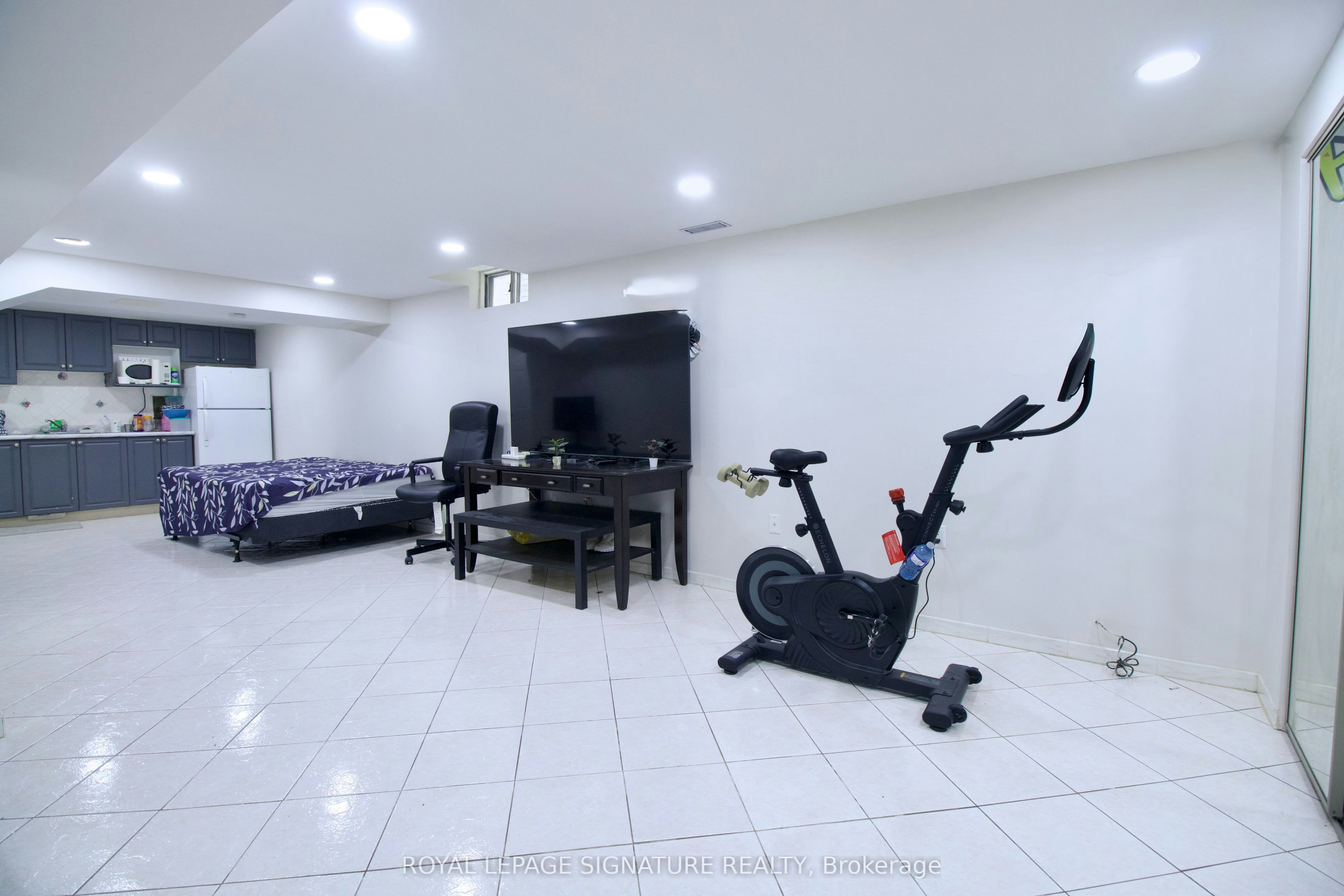 5125 Salishan Circle, Mississauga, ON, L5R 3E8 - 43