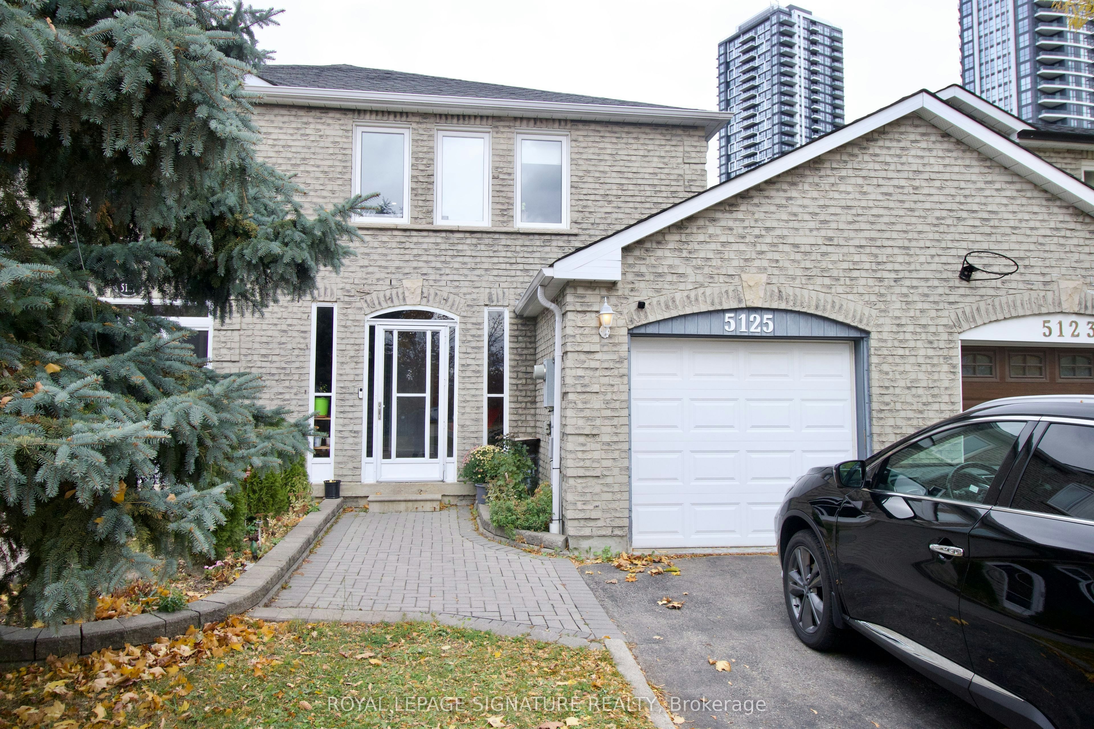 5125 Salishan Circle, Mississauga, ON, L5R 3E8