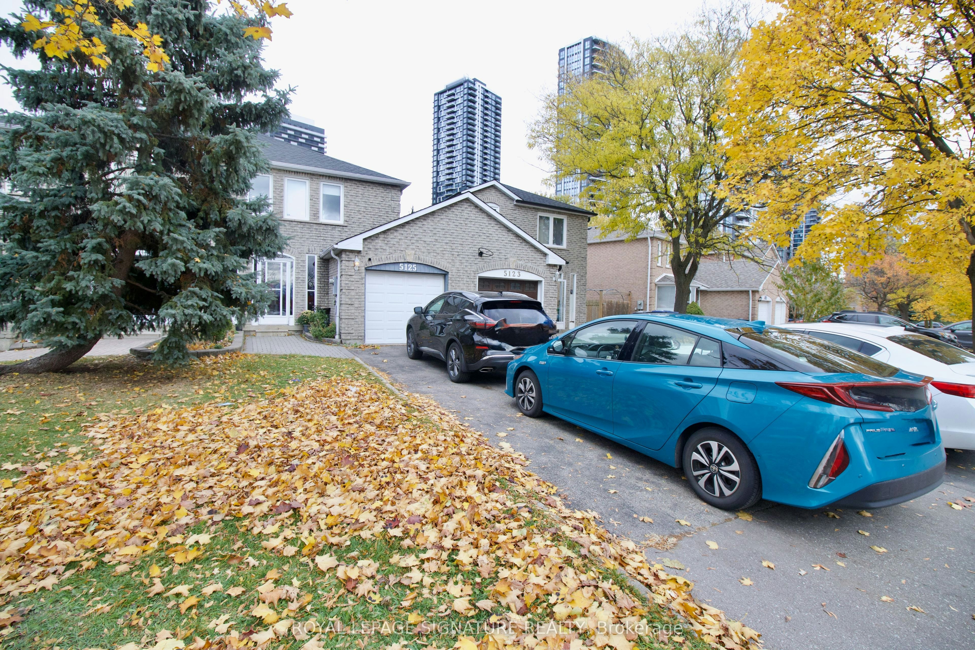5125 Salishan Circle, Mississauga, ON, L5R 3E8 - 3