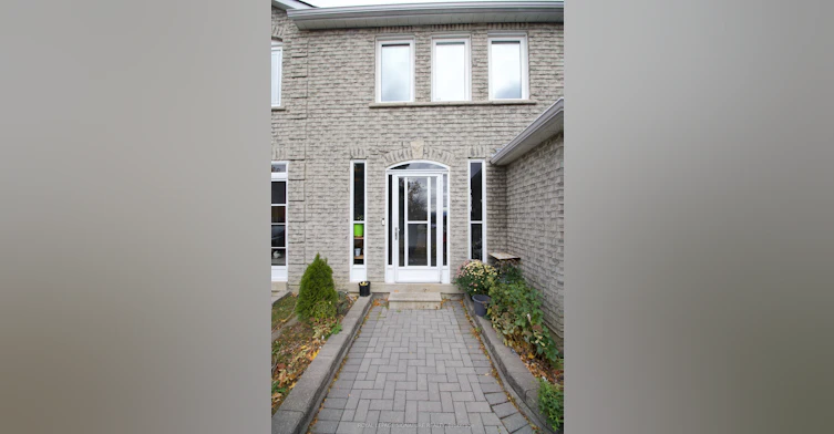 5125 Salishan Circle, Mississauga, ON, L5R 3E8 - 9