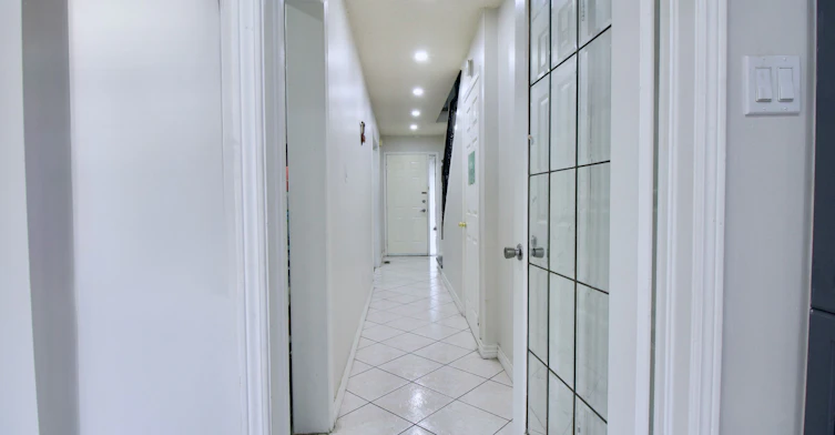 5125 Salishan Circle, Mississauga, ON, L5R 3E8 - 25