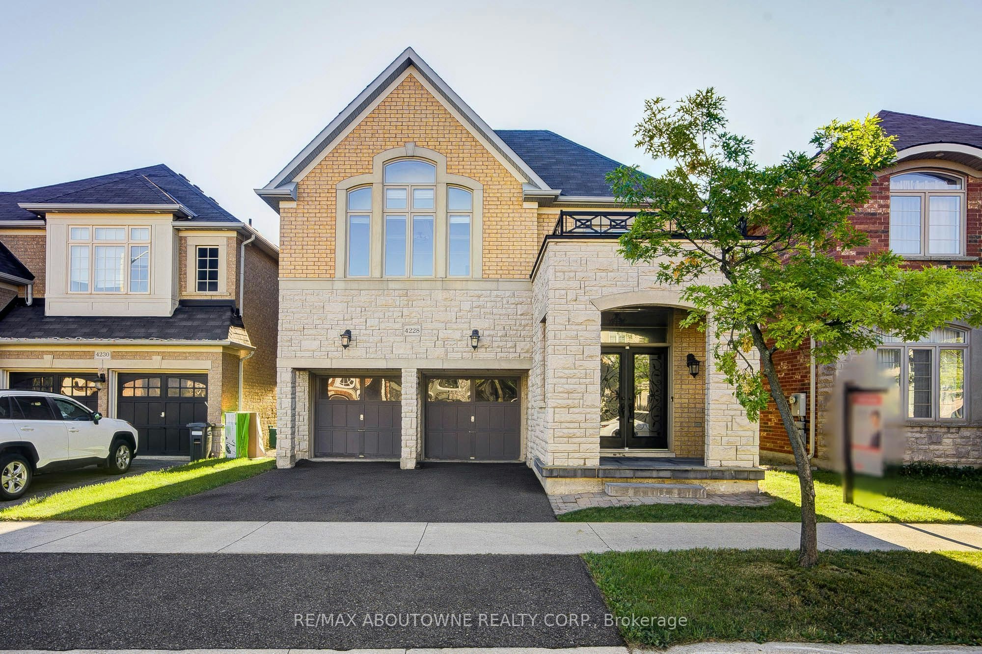 4228 Fuller Crescent, Burlington, ON, L7M 0M4