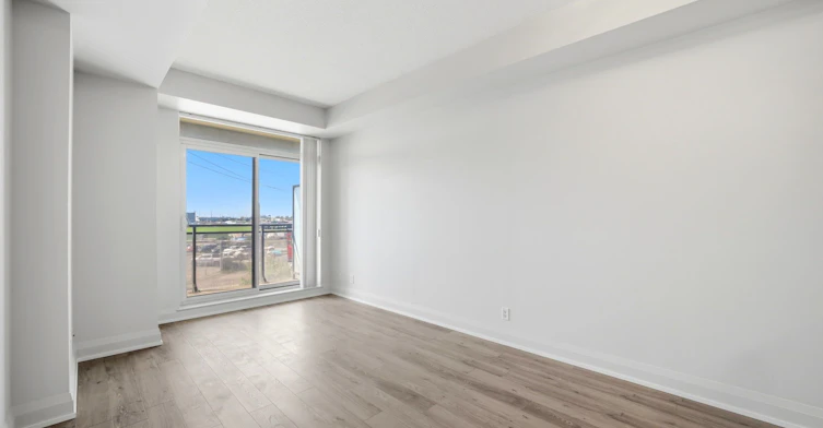 307-1070 Sheppard Avenue W, Toronto, ON, M3J 0G8 - 9