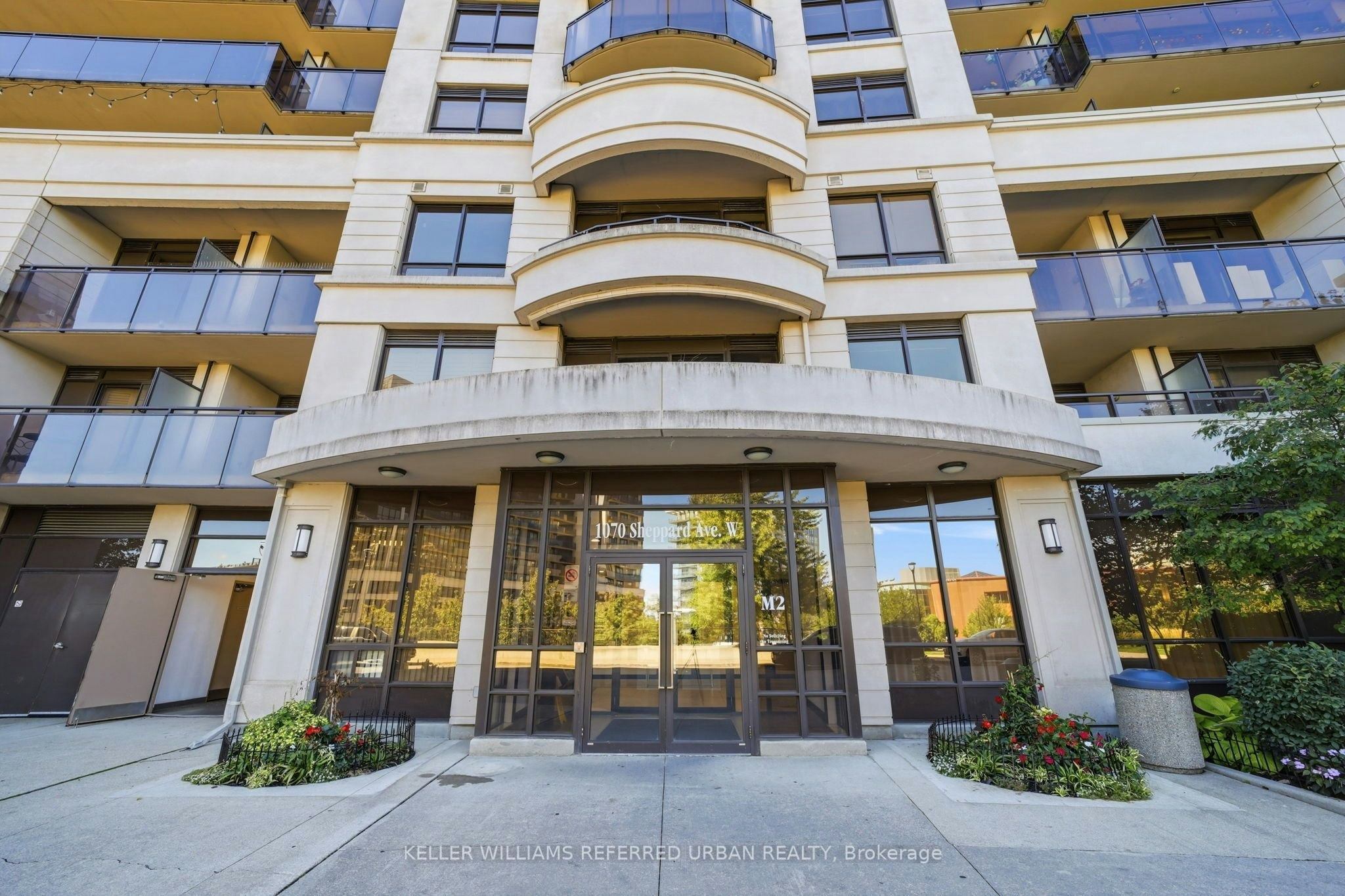 307-1070 Sheppard Avenue W, Toronto, ON, M3J 0G8 - 2