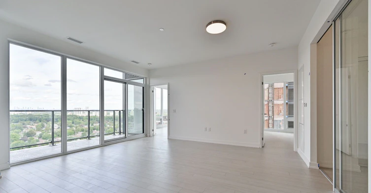 1821-4010 Eglinton Avenue W, Toronto, ON, M9A 0G5 - 5
