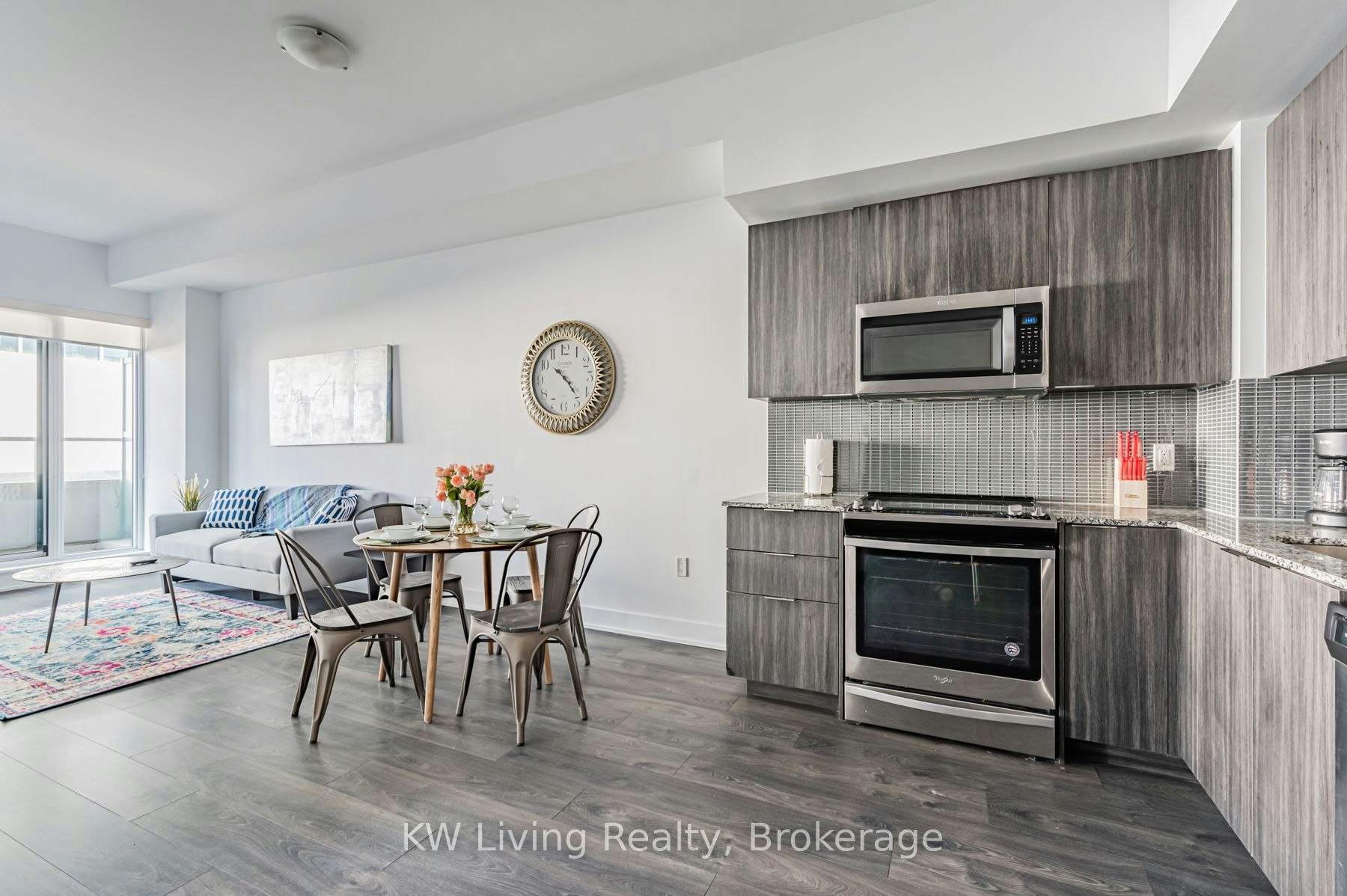 226-30 Shore Breeze Drive, Toronto, ON, M8V 1A1