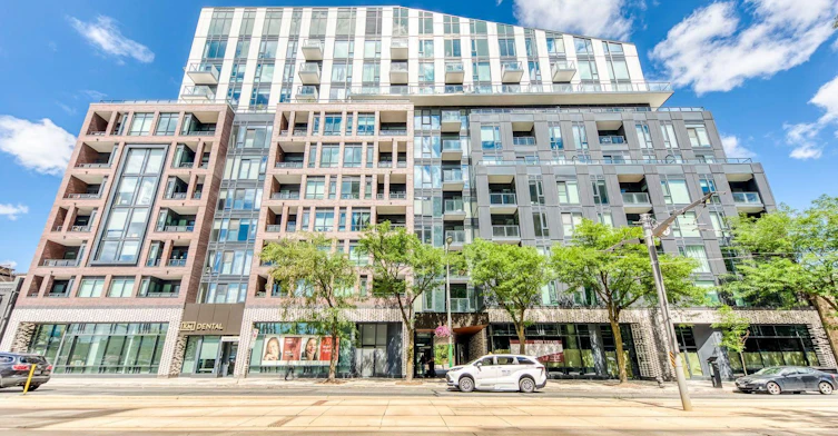 910-1808 St Clair Avenue W, Toronto, ON, M6N 0C1