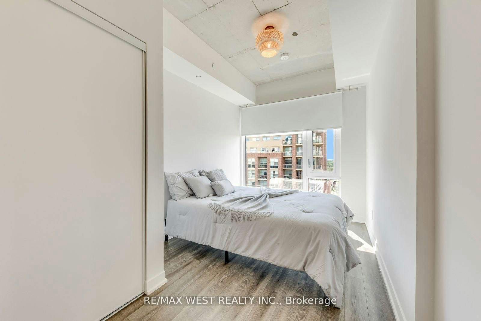 910-1808 St Clair Avenue W, Toronto, ON, M6N 0C1 - 22