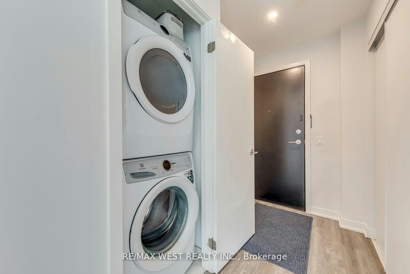 910-1808 St Clair Avenue W, Toronto, ON, M6N 0C1 - 30