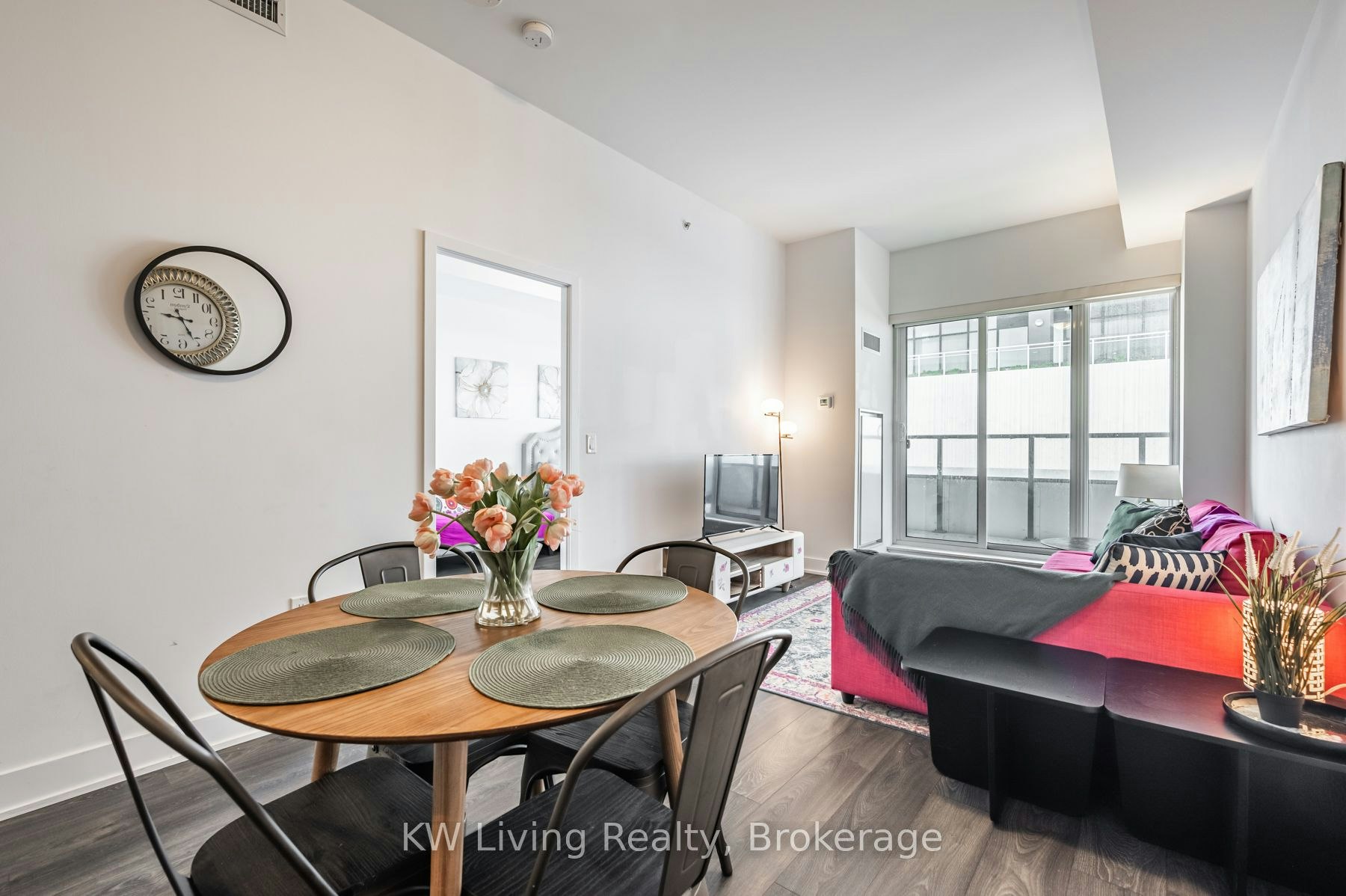 226-30 Shore Breeze Drive, Toronto, ON, M8V 1A1 - 6