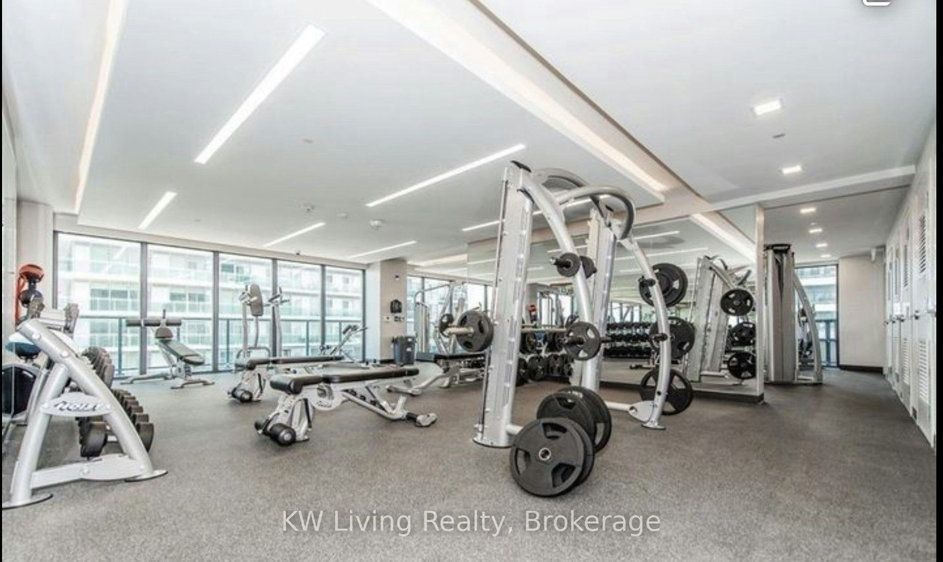 226-30 Shore Breeze Drive, Toronto, ON, M8V 1A1 - 9