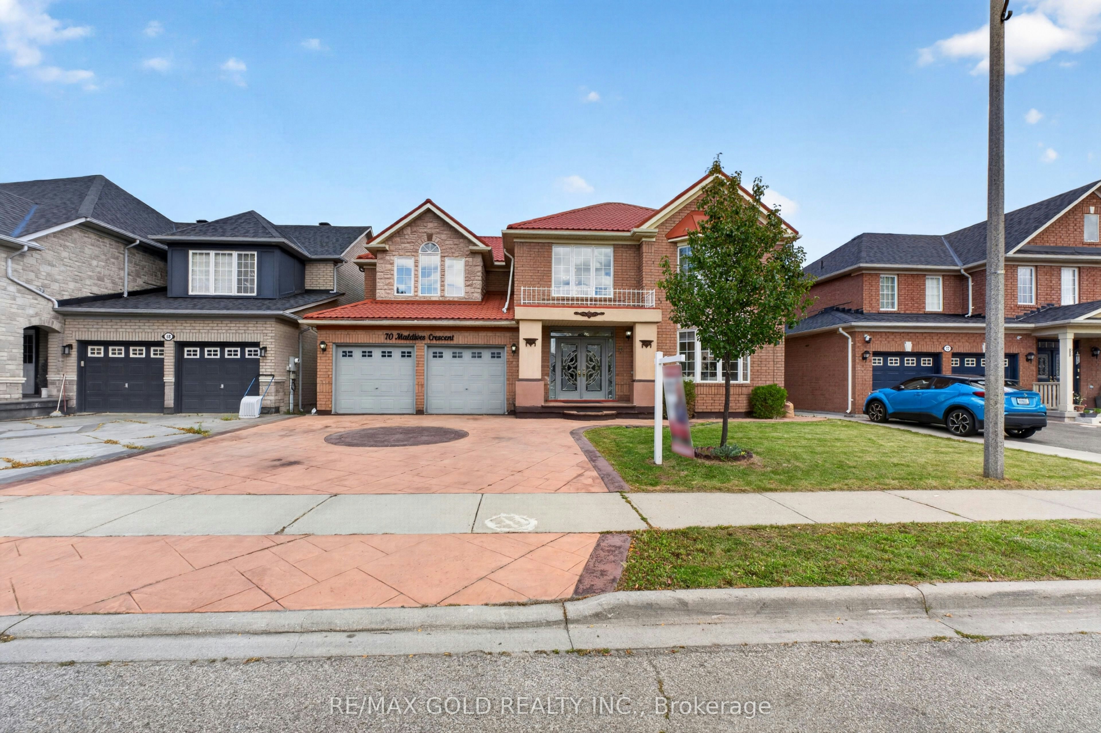 70 Maldives Crescent, Brampton, ON, L6P 1L1
