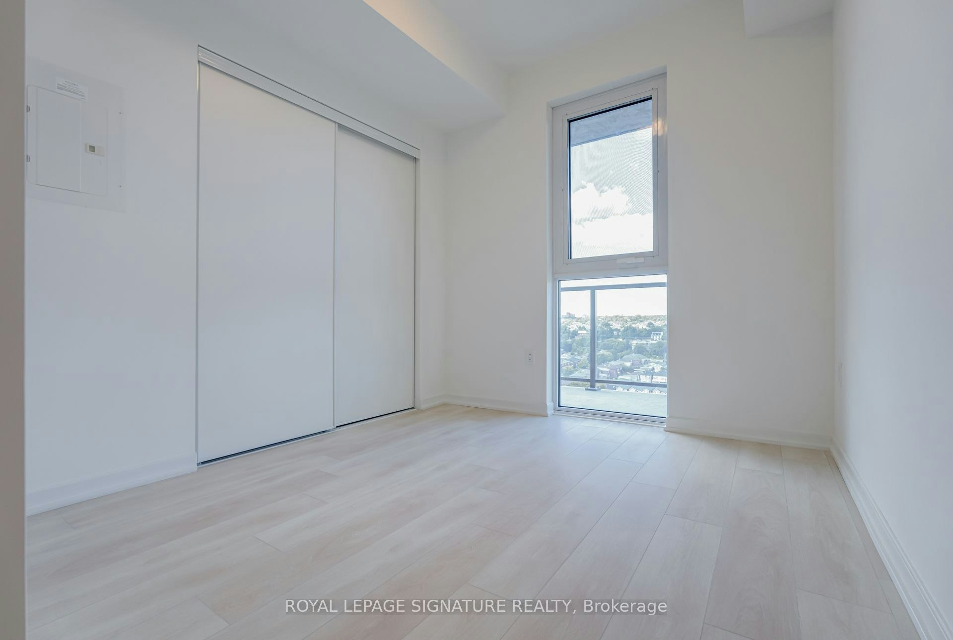 1404-1285 Dupont Street, Toronto, ON, M6H 0E3 - 5