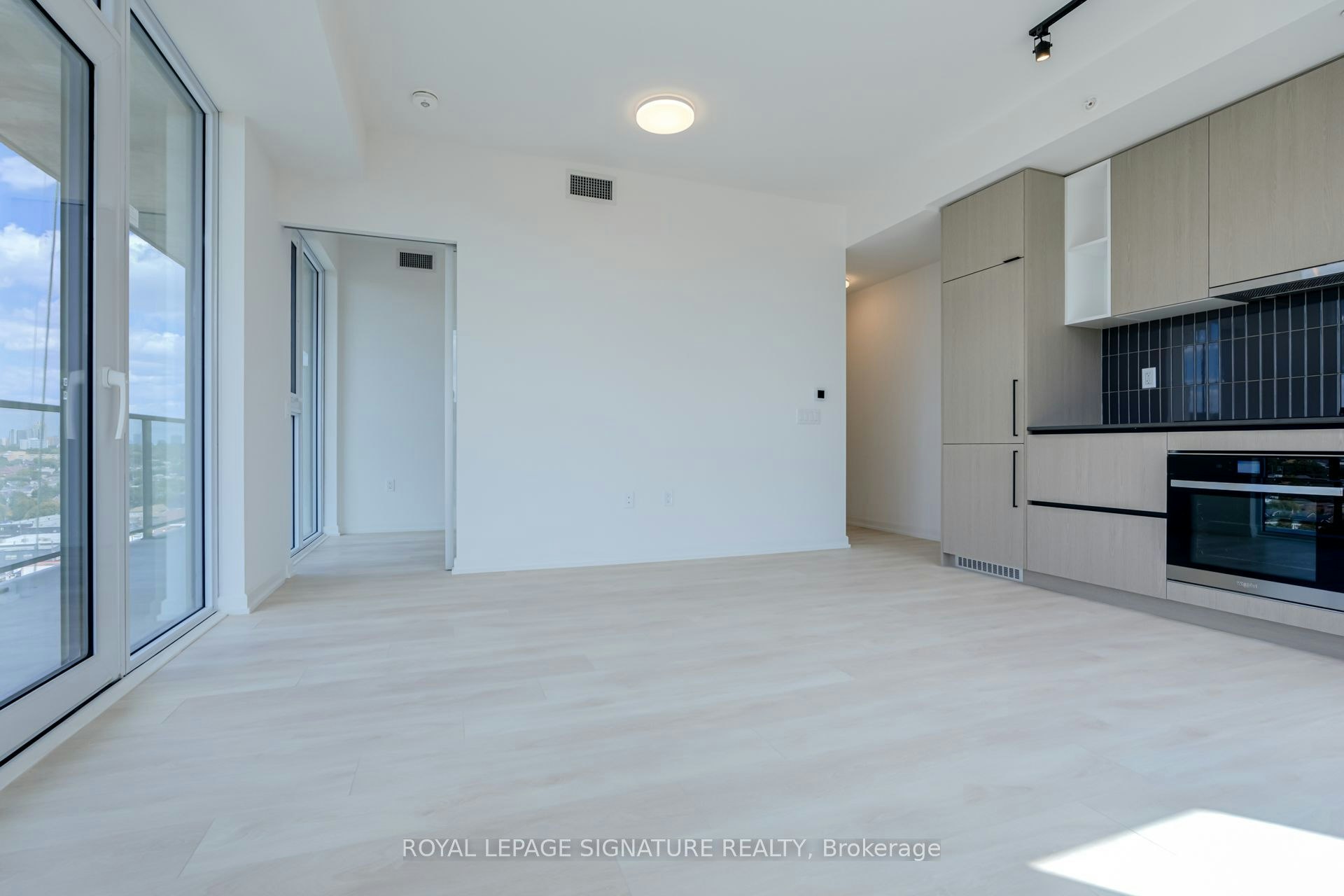1404-1285 Dupont Street, Toronto, ON, M6H 0E3 - 10