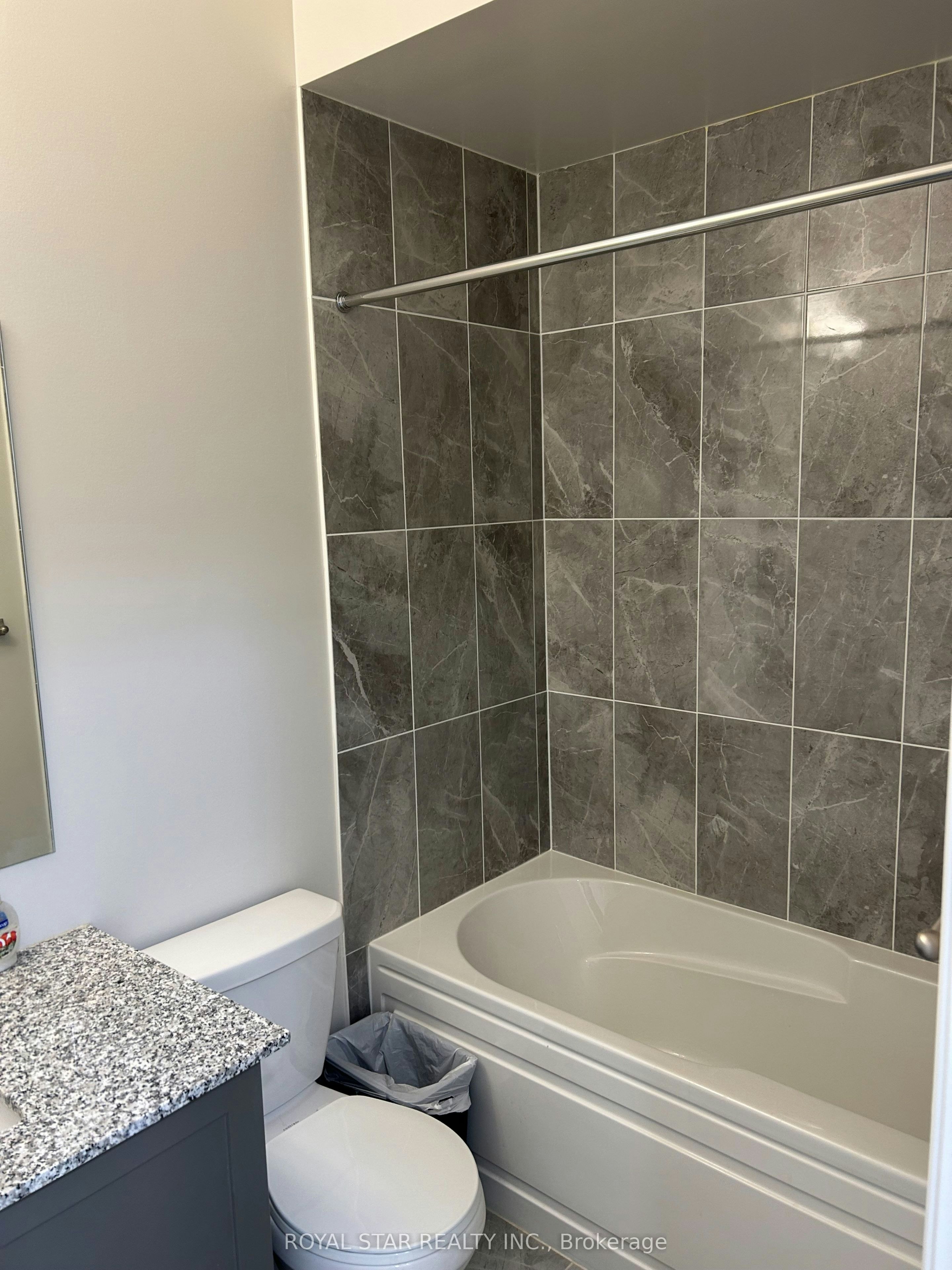 Bsmt-31 Hallaran Road, Oakville, ON, L6H 0Z8 - 2