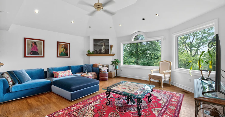 Upper-39 Riverside Crescent, Toronto, ON, M6S 1B5 - 11