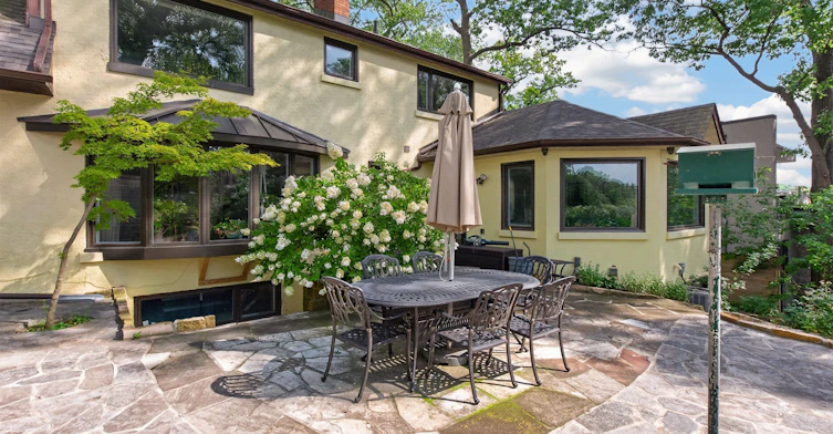 Upper-39 Riverside Crescent, Toronto, ON, M6S 1B5 - 31