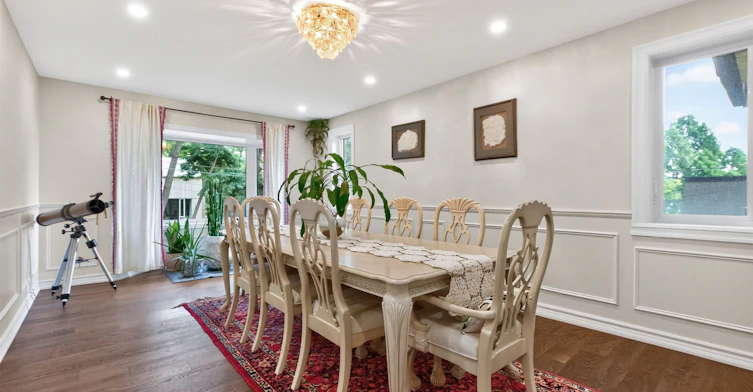 Upper-39 Riverside Crescent, Toronto, ON, M6S 1B5 - 6