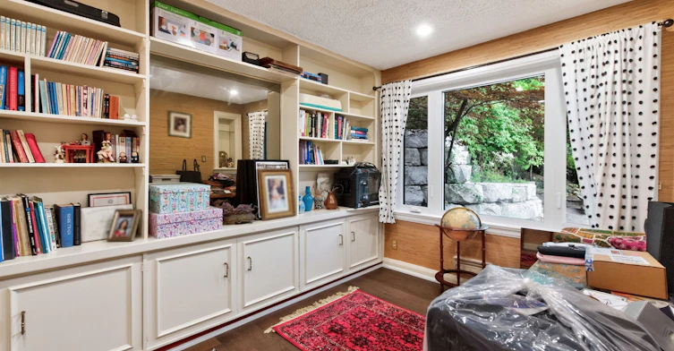 Upper-39 Riverside Crescent, Toronto, ON, M6S 1B5 - 15