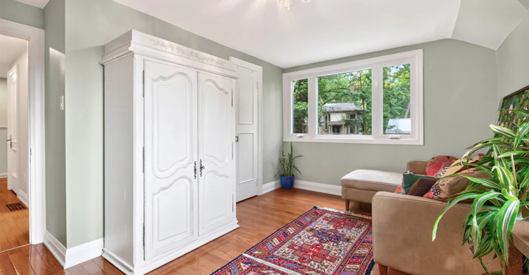 Upper-39 Riverside Crescent, Toronto, ON, M6S 1B5 - 23