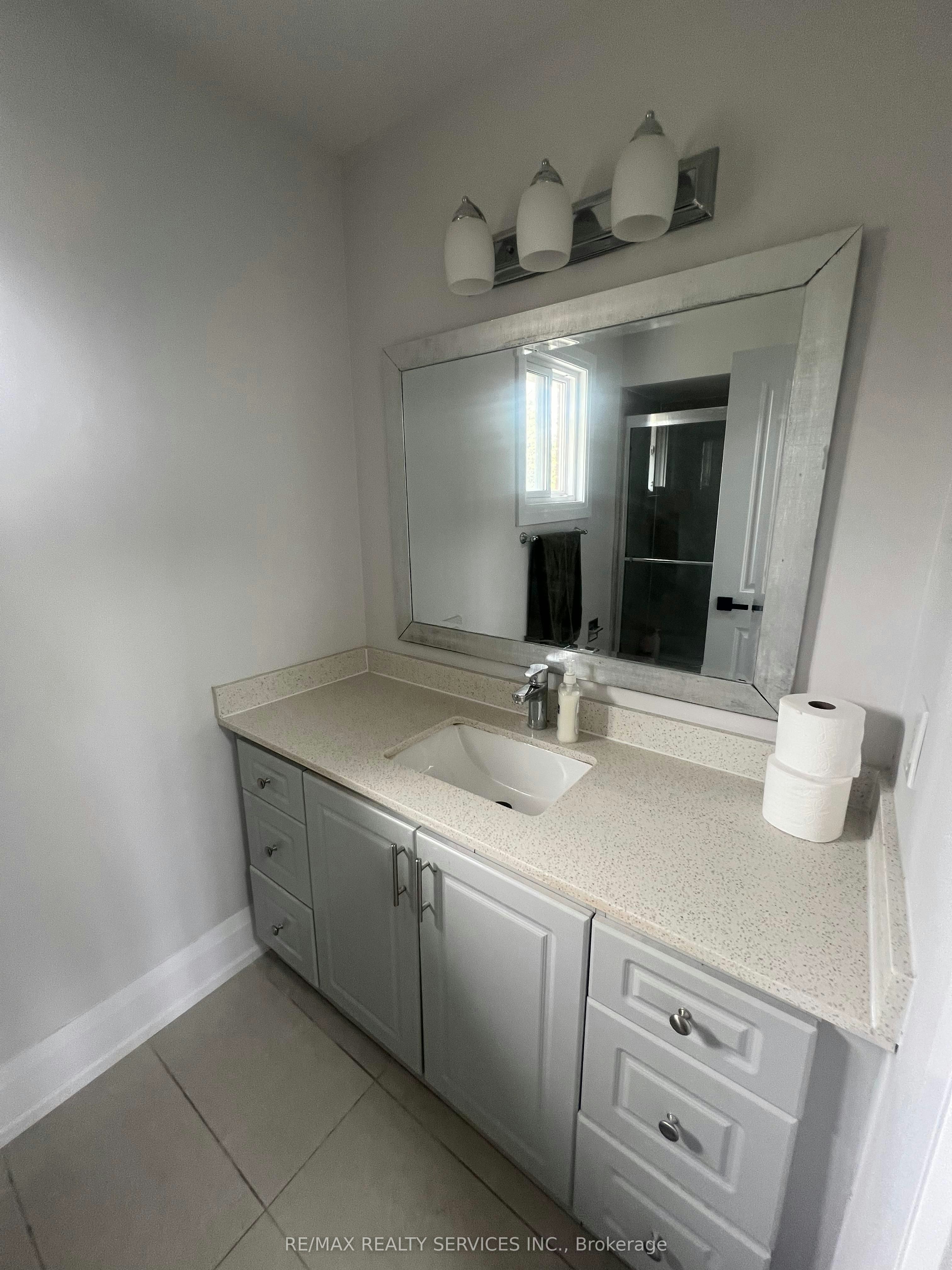42 Dundalk Crescent, Brampton, ON, L6Z 2V1 - 14