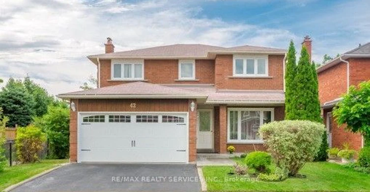 42 Dundalk Crescent, Brampton, ON, L6Z 2V1