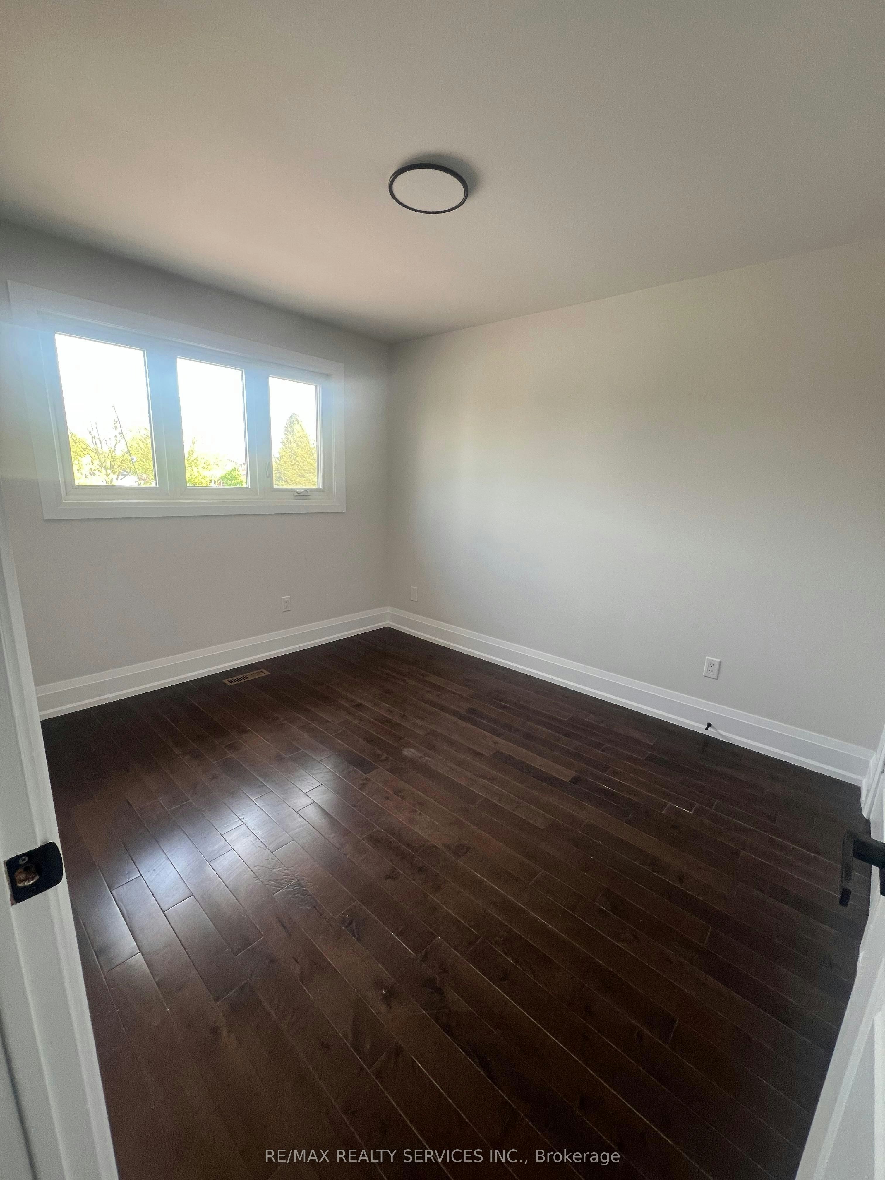 42 Dundalk Crescent, Brampton, ON, L6Z 2V1 - 20