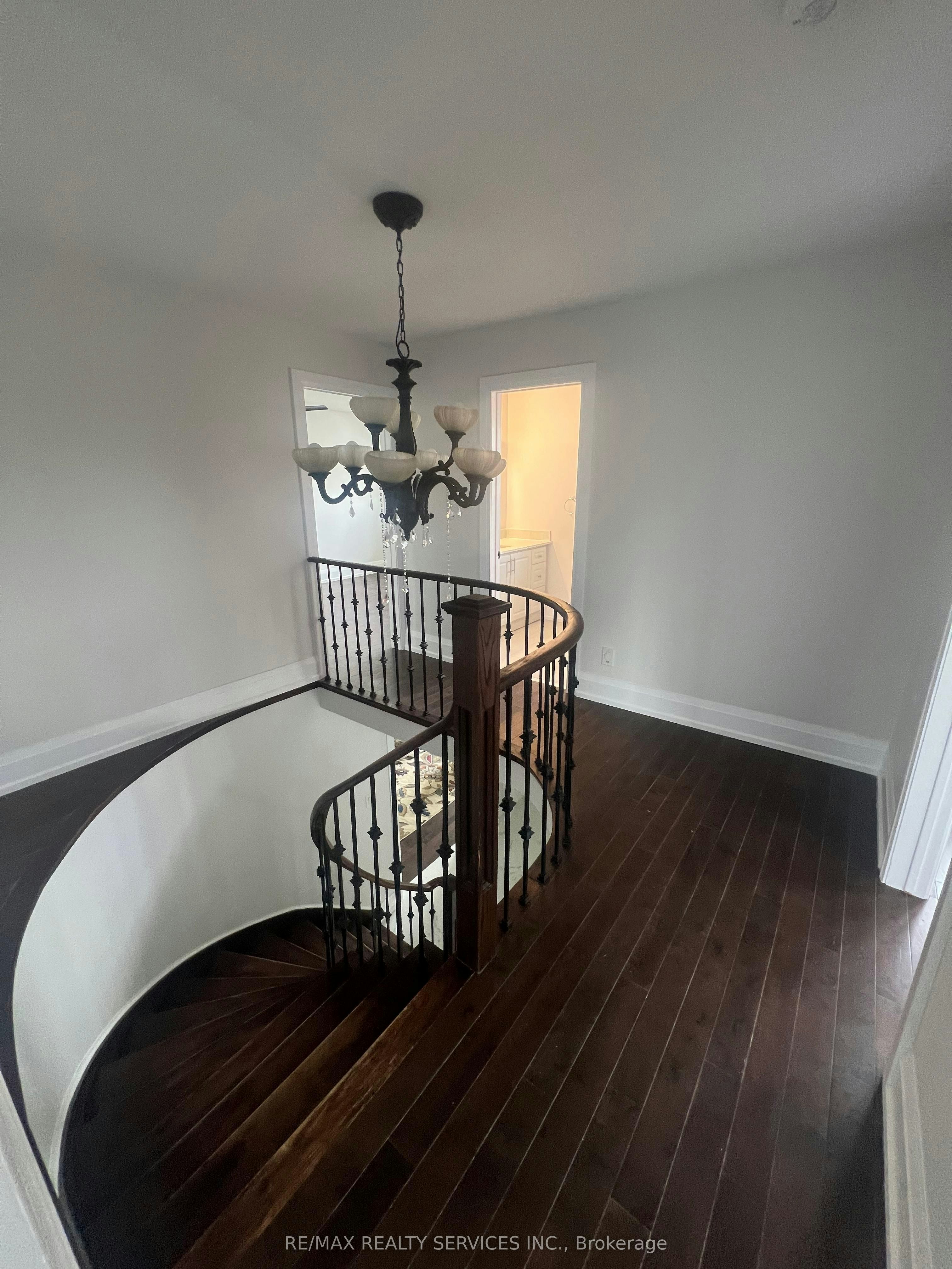42 Dundalk Crescent, Brampton, ON, L6Z 2V1 - 11