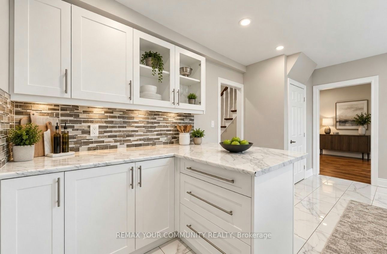 22 Havenridge Drive, Toronto, ON, M9P 3M4 - 11