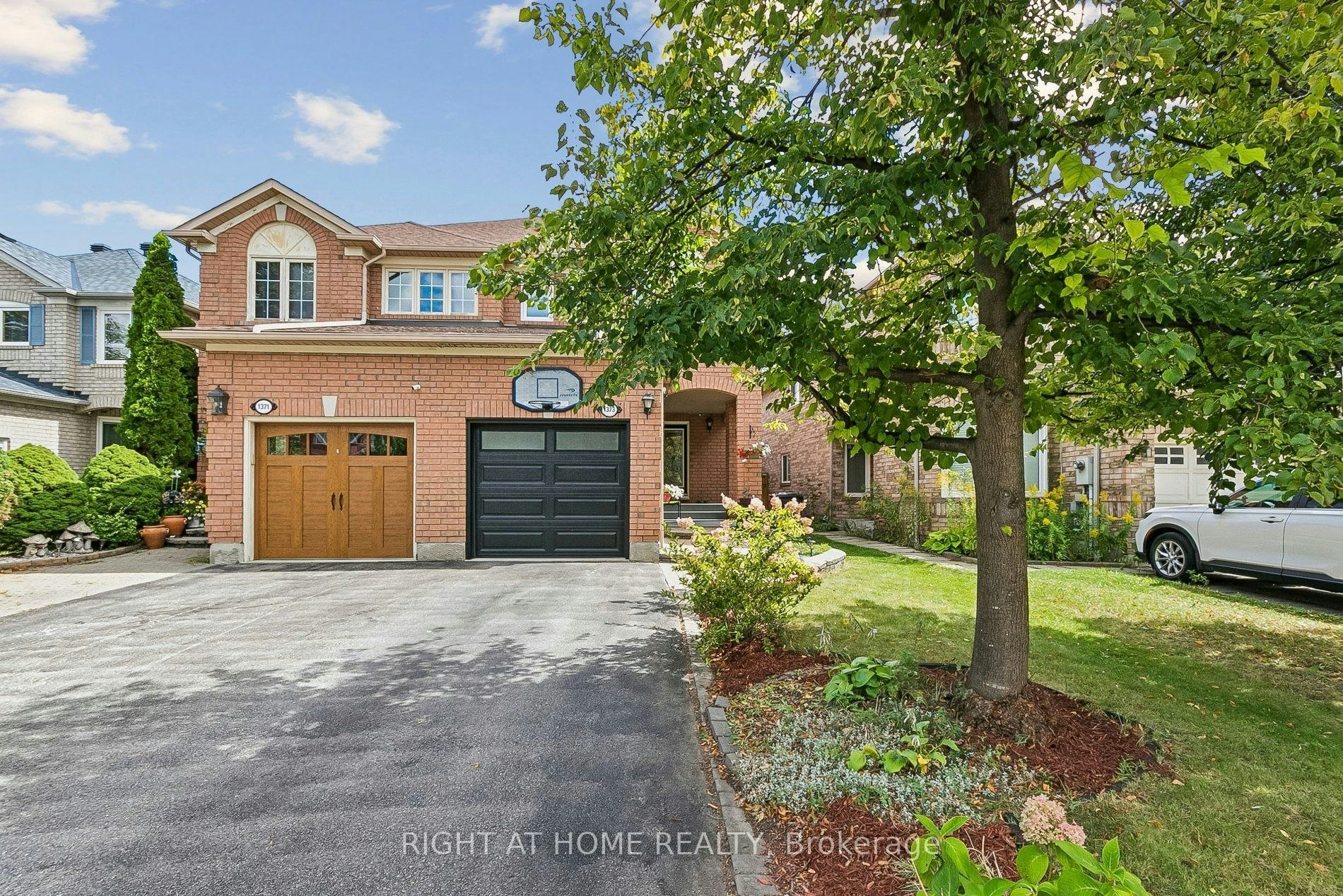 1373 Quest Circle, Mississauga, ON, L5N 8B5