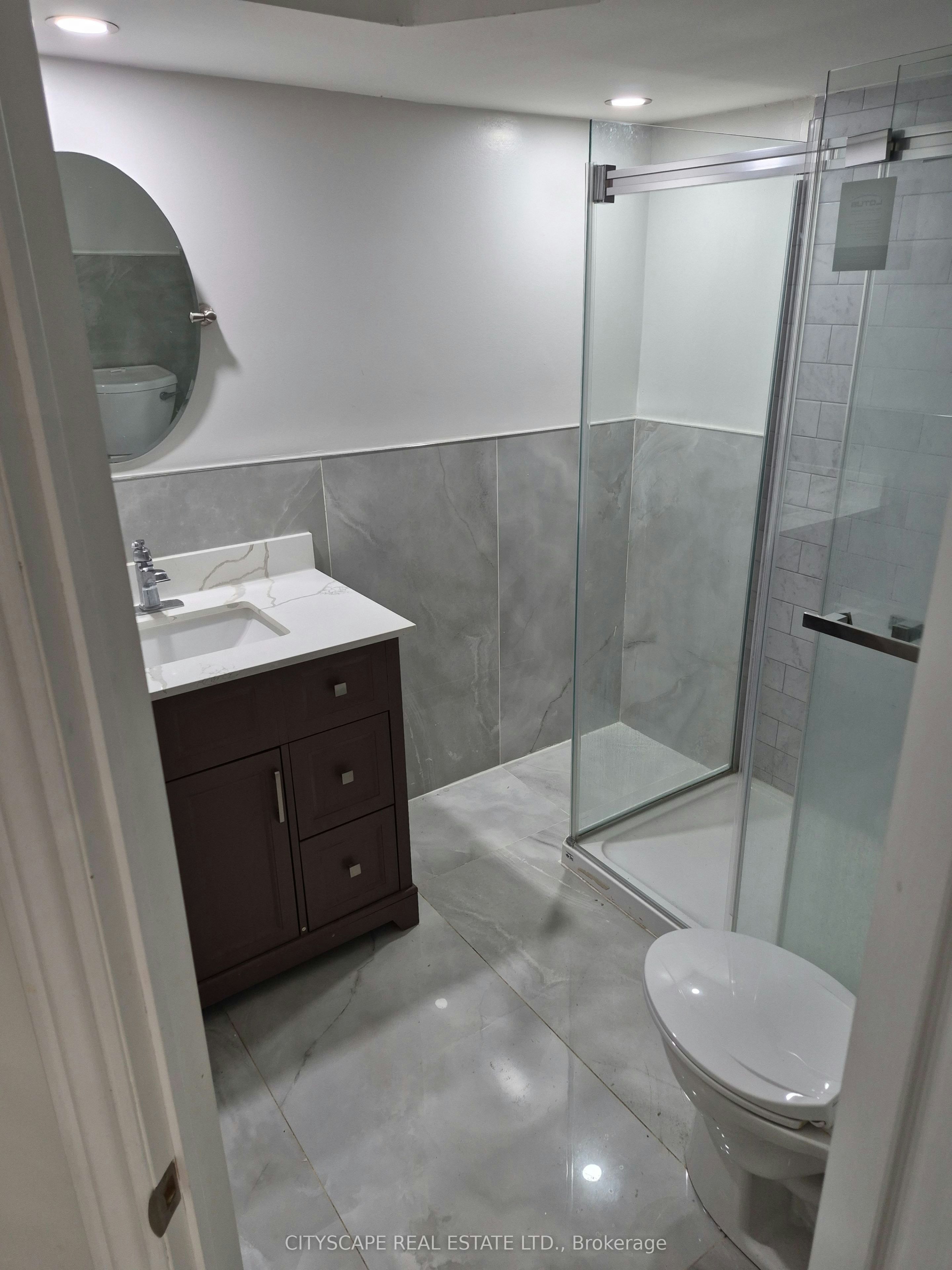 Bsmt-368 Sardinia Drive, Mississauga, ON, L5R 3X6 - 9