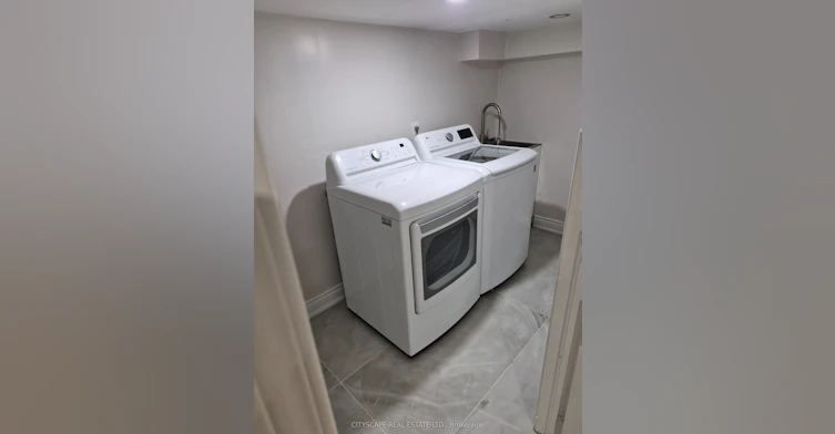 Bsmt-368 Sardinia Drive, Mississauga, ON, L5R 3X6 - 10