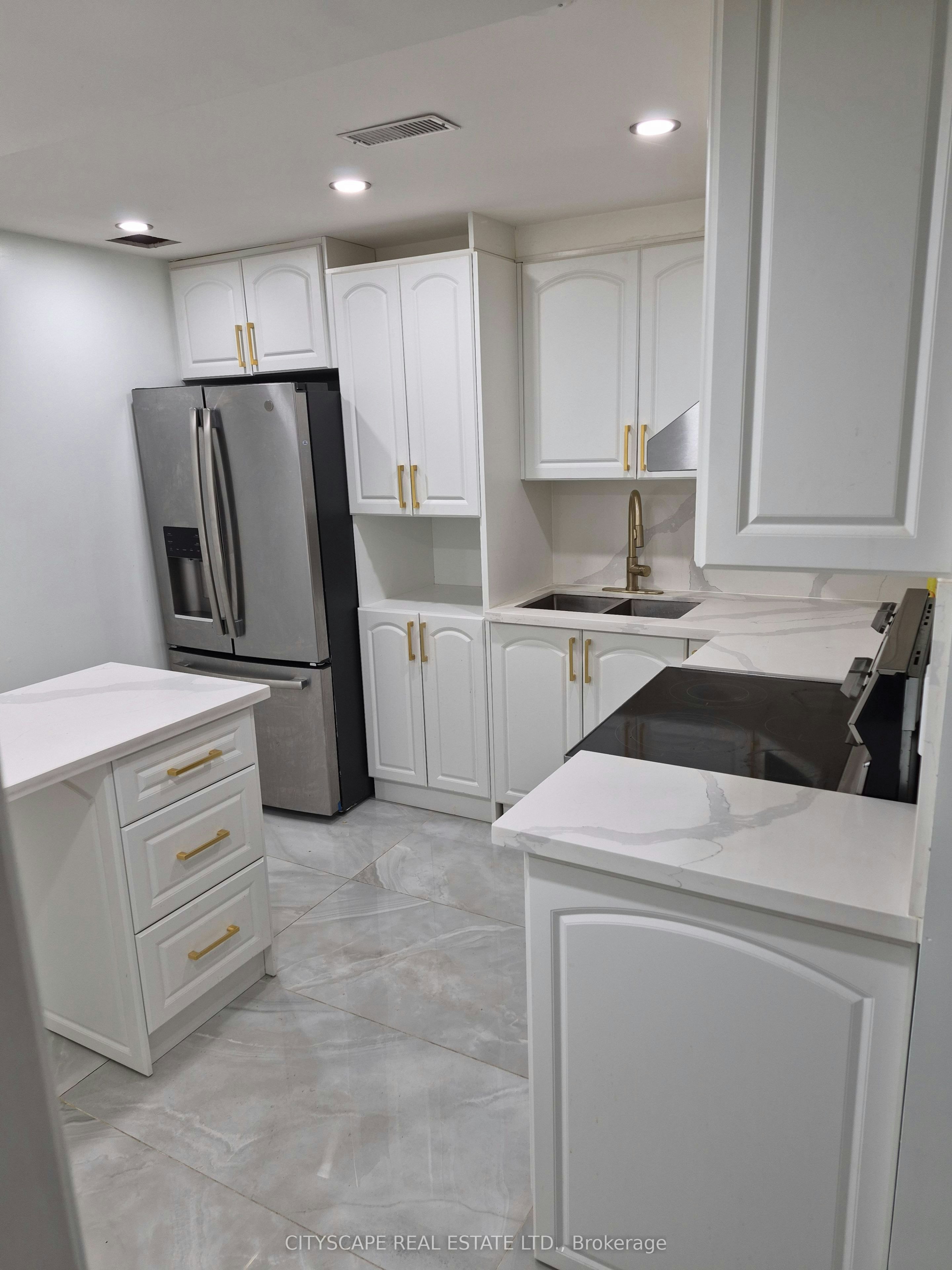 Bsmt-368 Sardinia Drive, Mississauga, ON, L5R 3X6