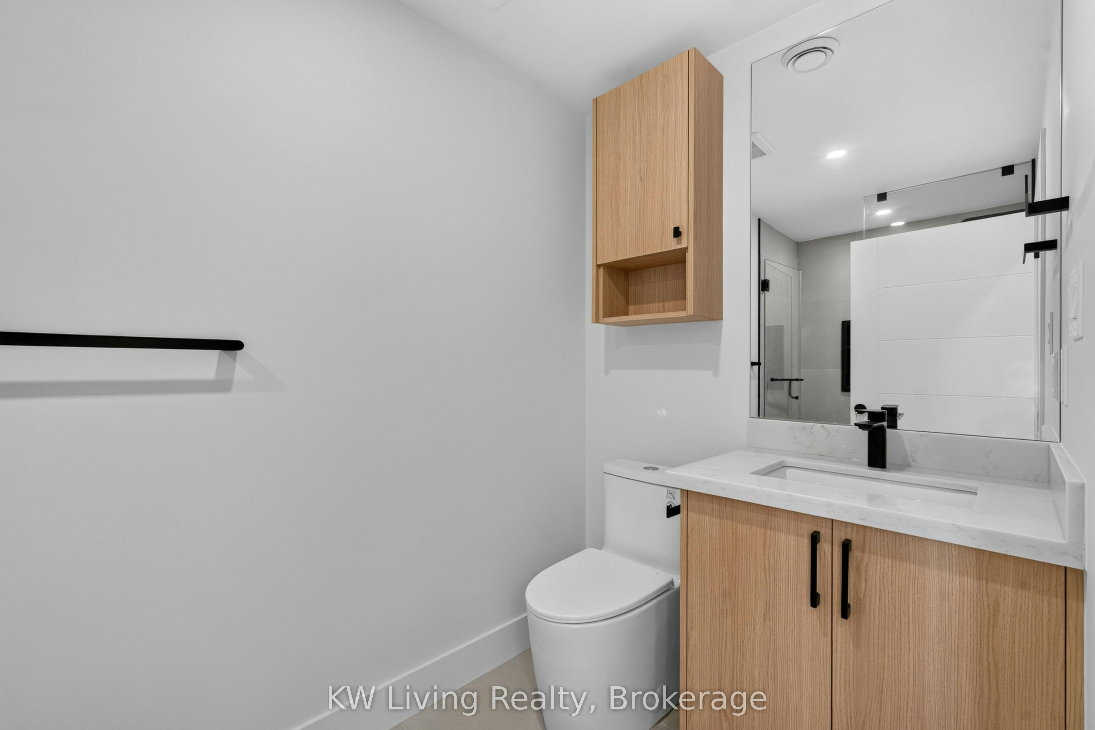6 Kirknewton Road, Toronto, ON, M6E 3Y1 - 9
