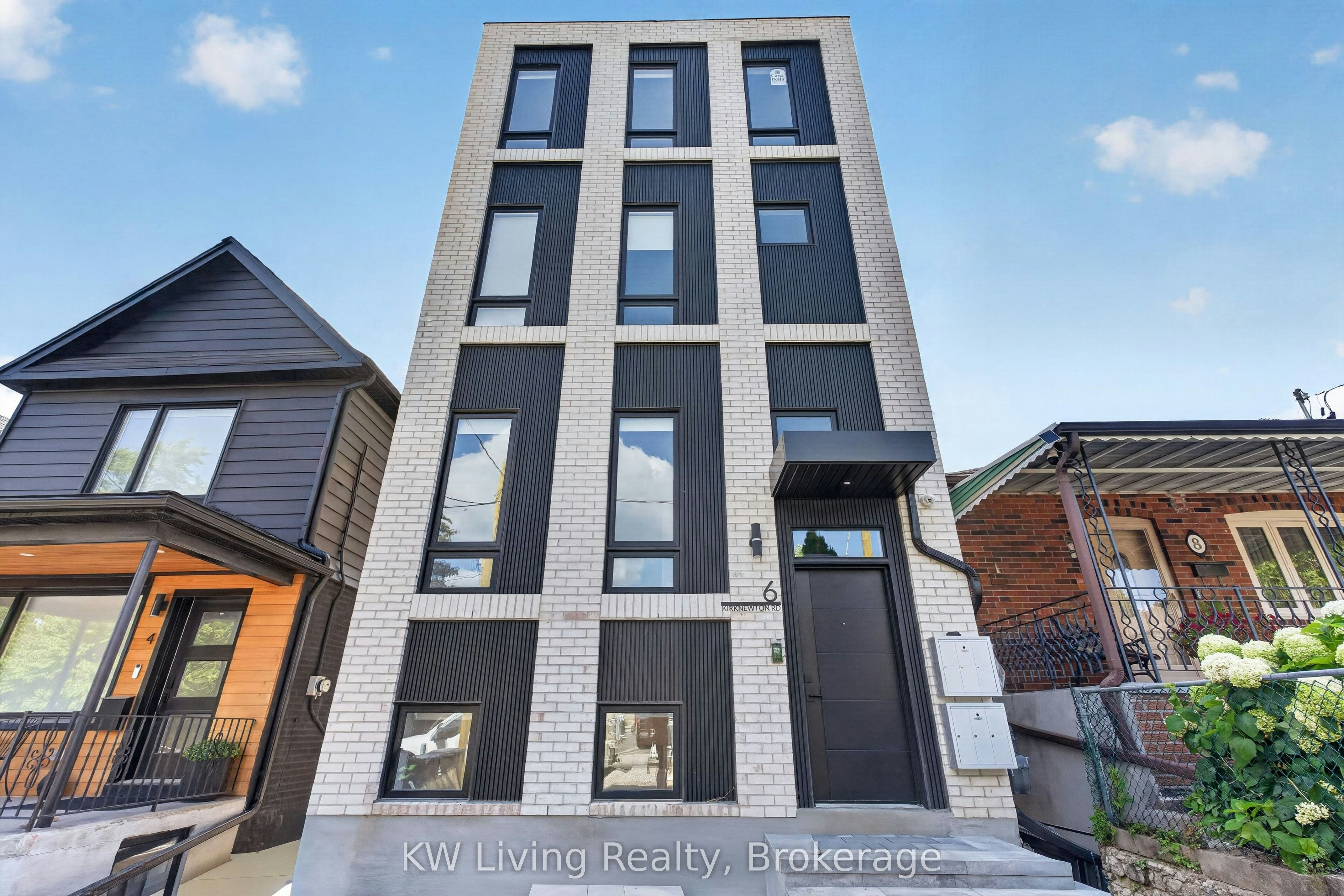 6 Kirknewton Road, Toronto, ON, M6E 3Y1 - 22