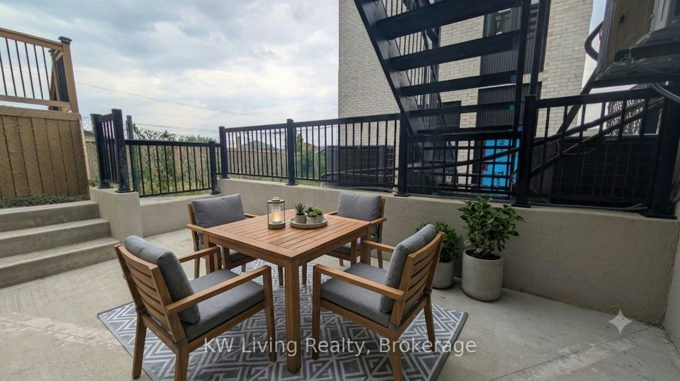 6 Kirknewton Road, Toronto, ON, M6E 3Y1 - 21