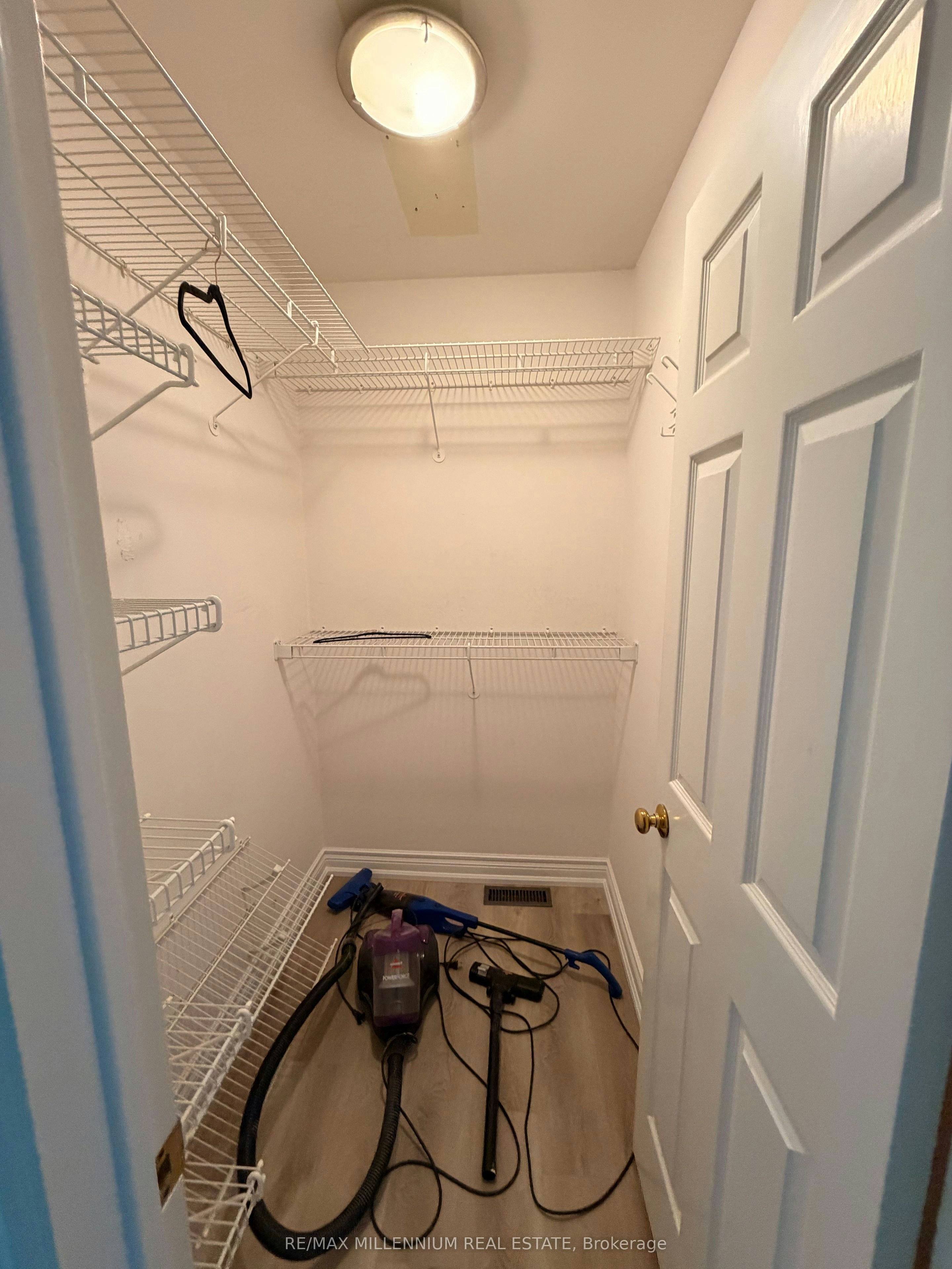 3501 Kingbird Court, Mississauga, ON, L5L 2P9 - 18