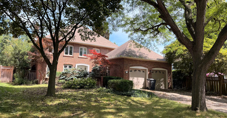 3501 Kingbird Court, Mississauga, ON, L5L 2P9