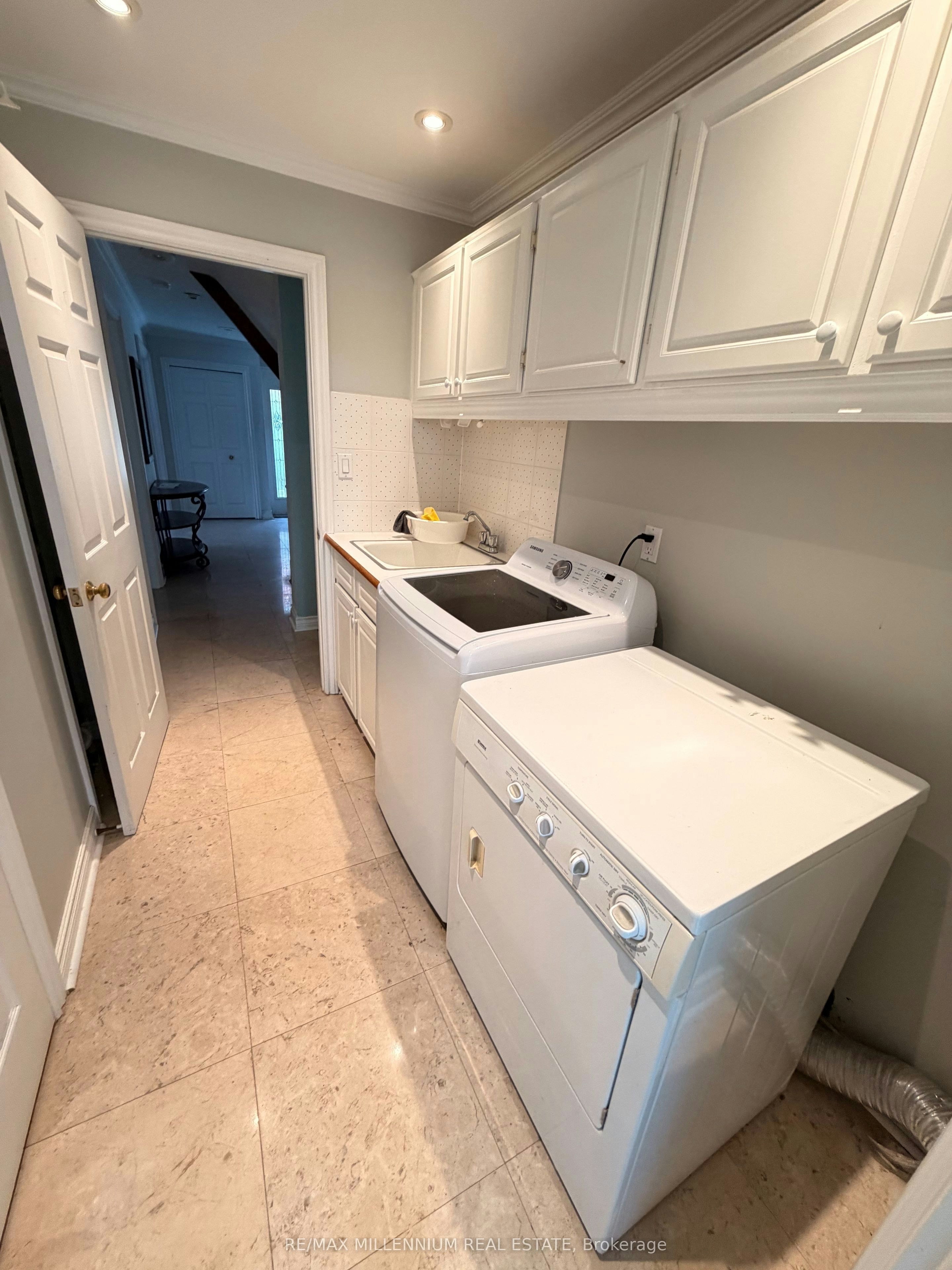 3501 Kingbird Court, Mississauga, ON, L5L 2P9 - 15