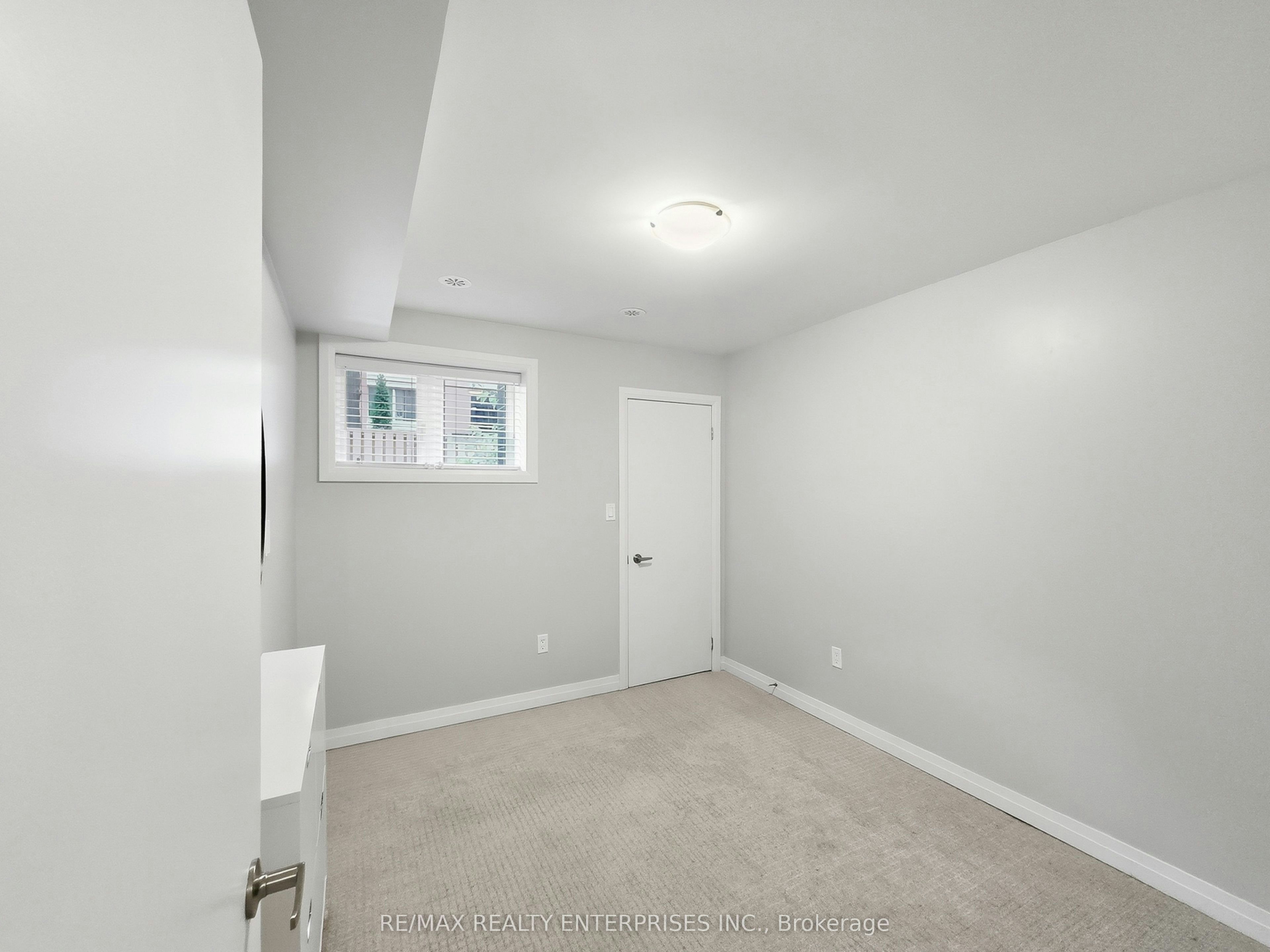 123-1145 Journeyman Lane, Mississauga, ON, L5J 0B5 - 11