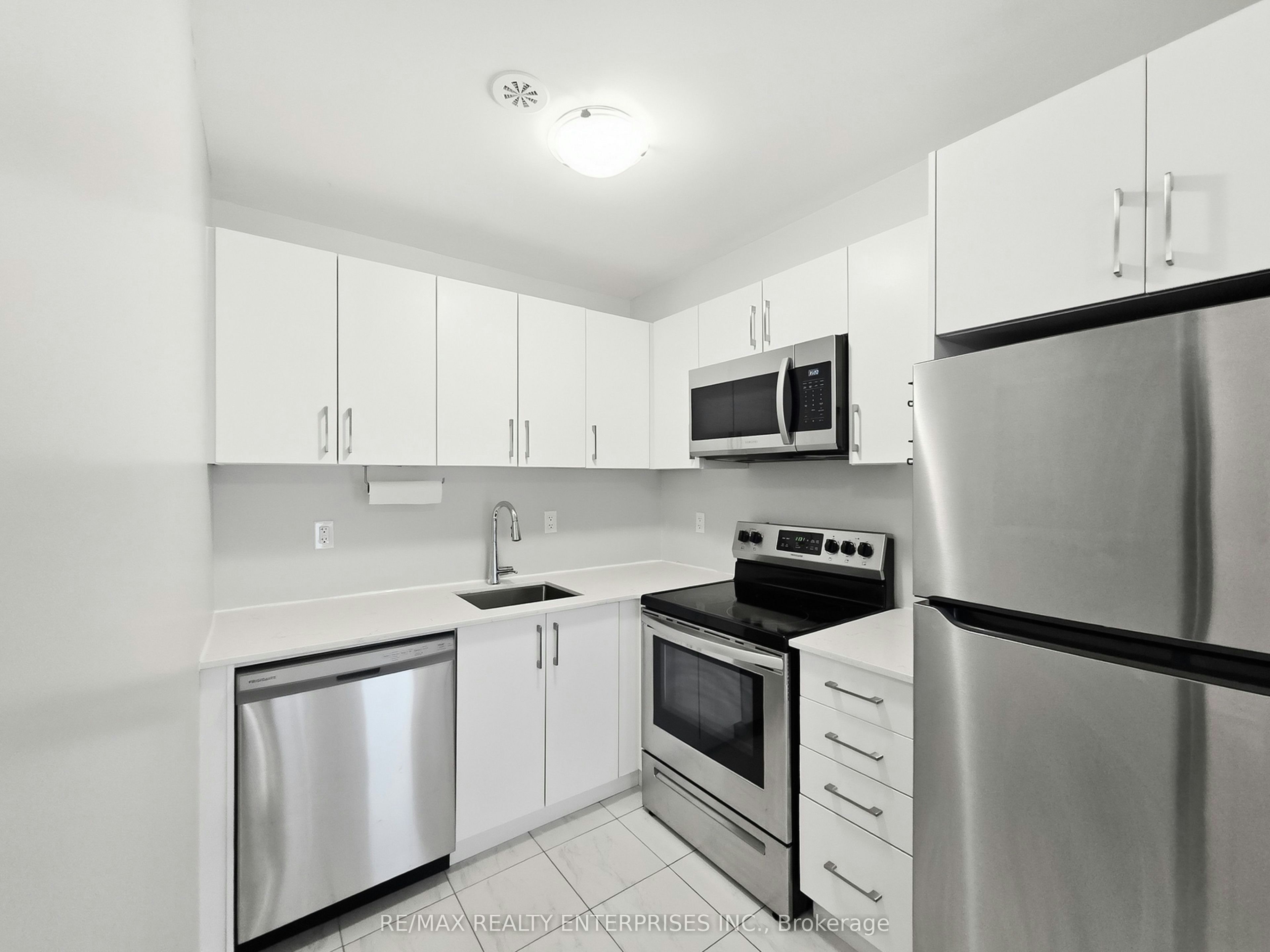 123-1145 Journeyman Lane, Mississauga, ON, L5J 0B5 - 9