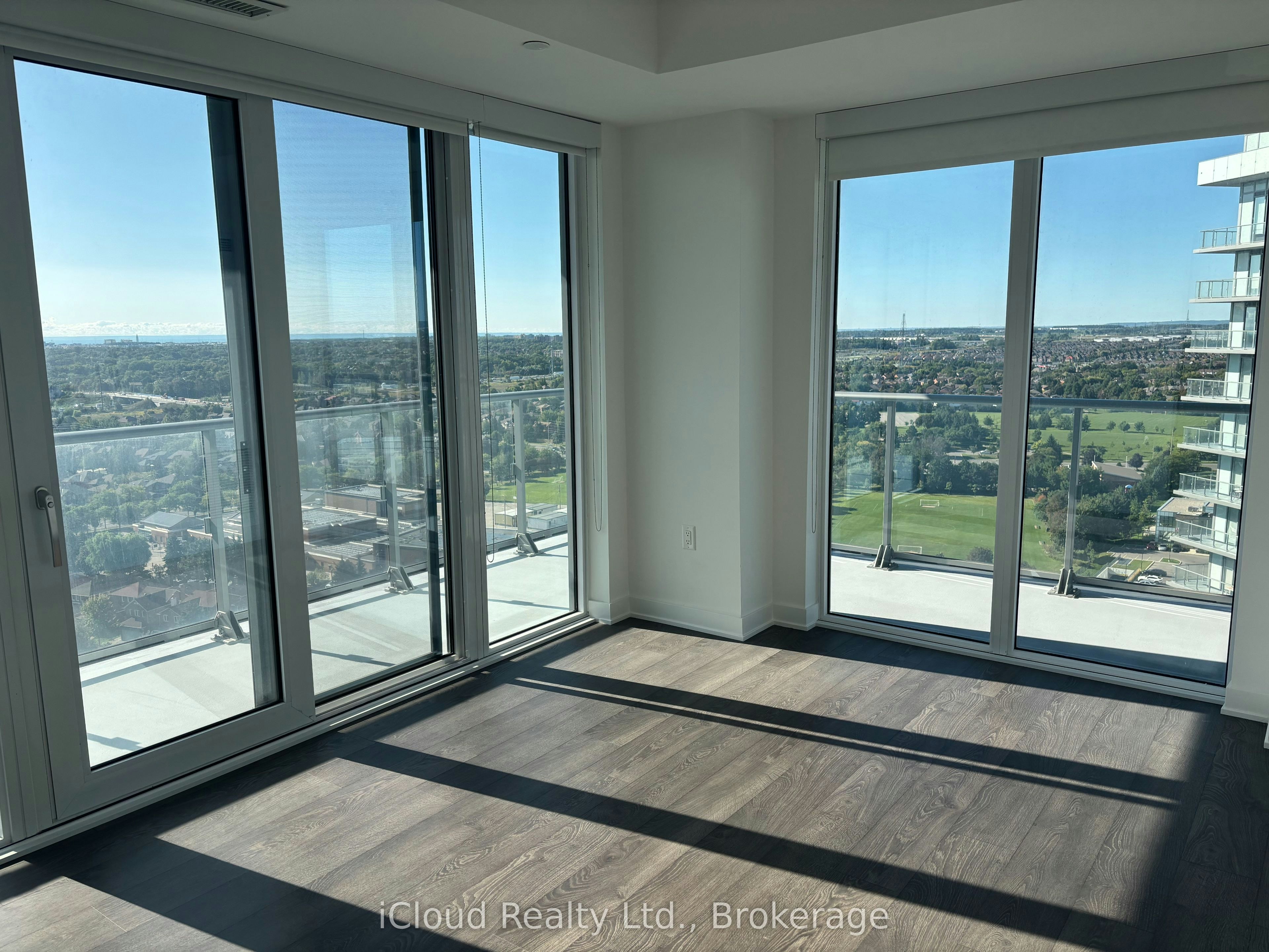 2004-4675 Metcalfe Avenue, Mississauga, ON, L5M 0Z8 - 6