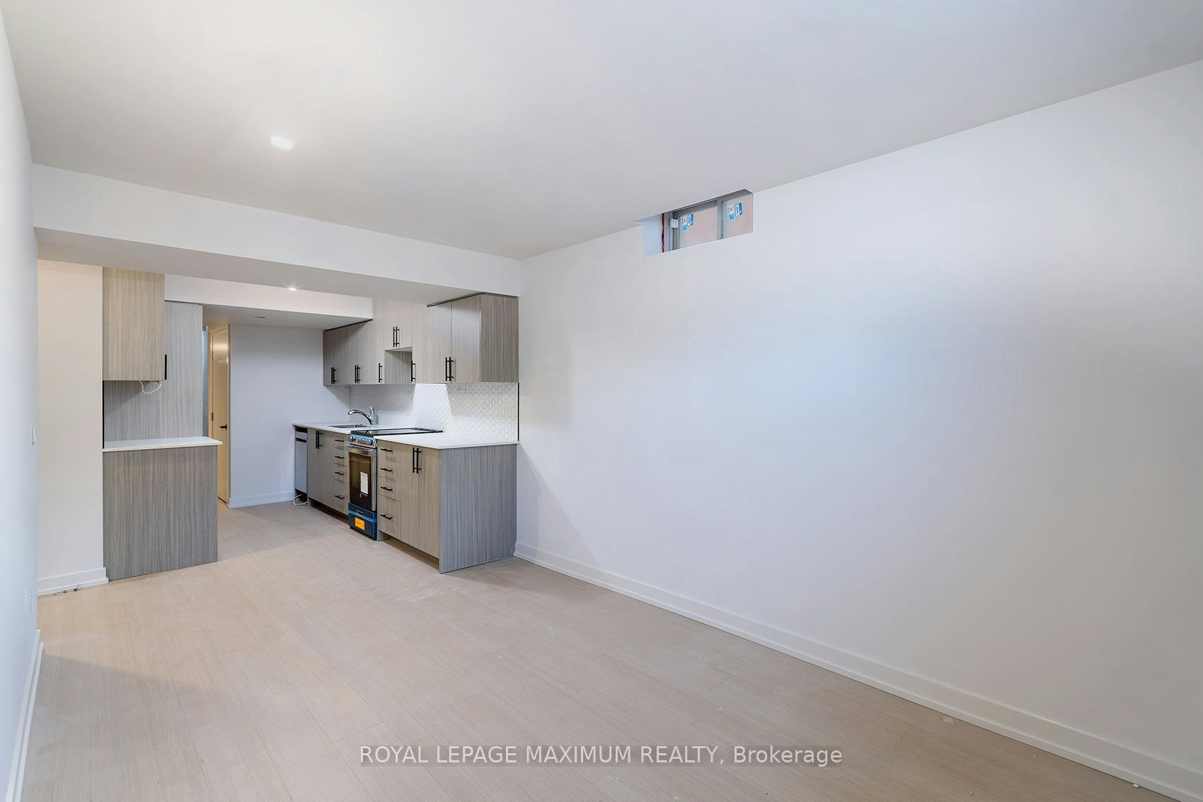 Basement-8 Tustin Road, Brampton, ON, L6P 3K9 - 7