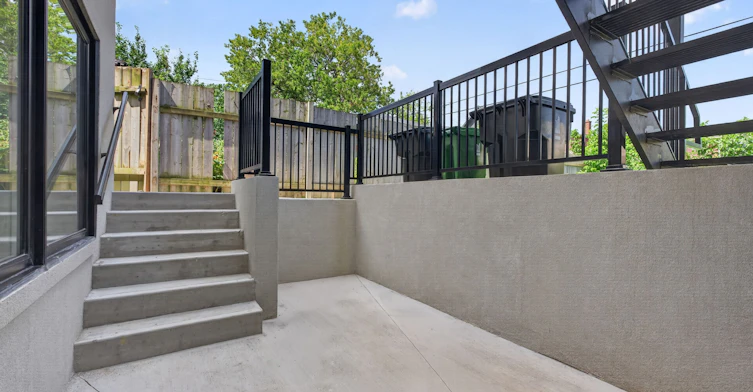 96 Belgravia Avenue, Toronto, ON, M6E 2M5 - 20