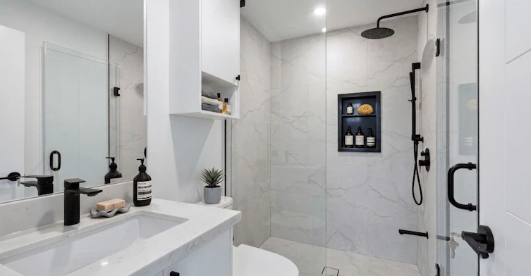96 Belgravia Avenue, Toronto, ON, M6E 2M5 - 10