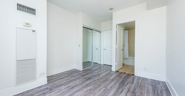 1604-330 Burnhamthorpe Road W, Mississauga, ON, L5B 3Y5 - 39