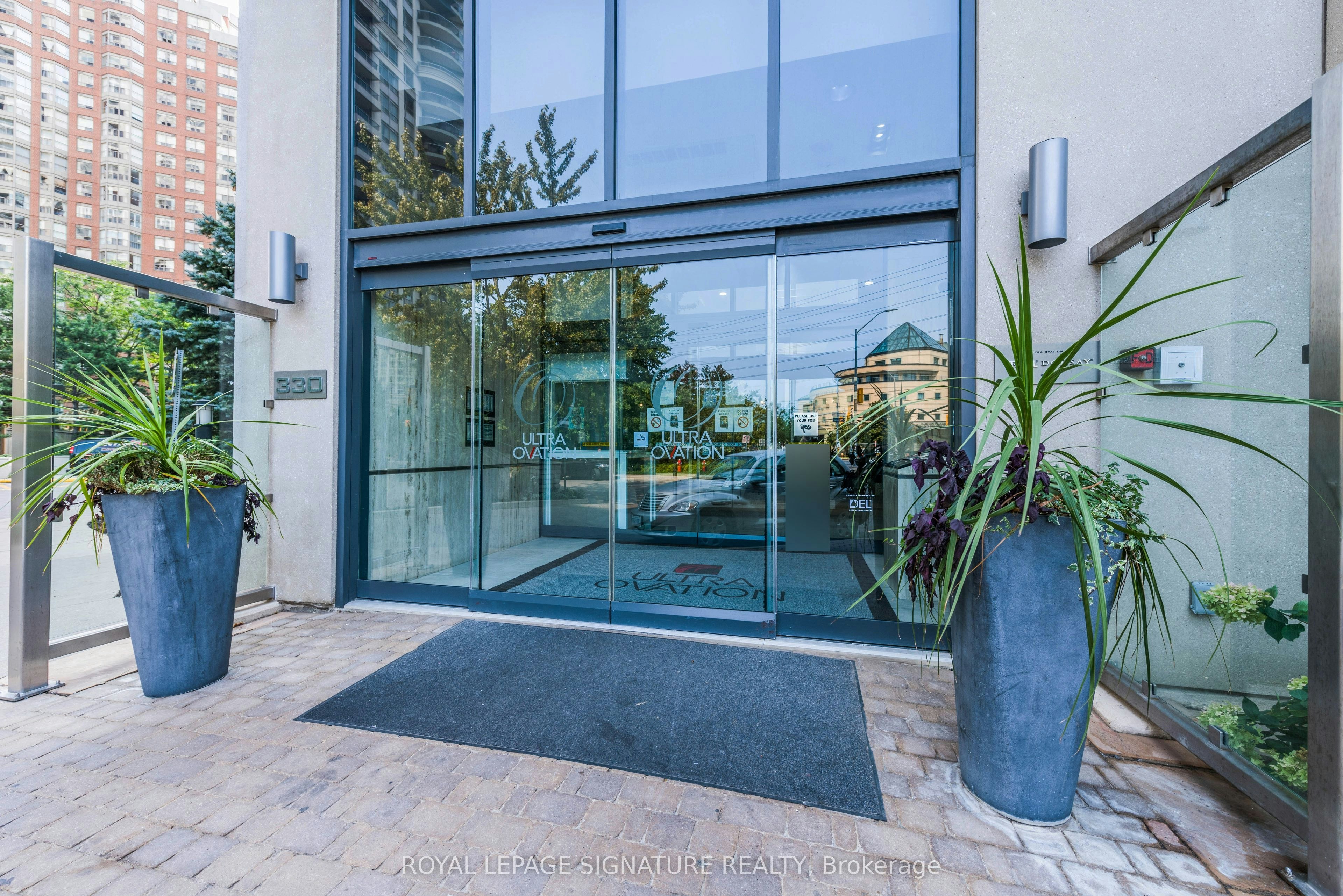1604-330 Burnhamthorpe Road W, Mississauga, ON, L5B 3Y5 - 9