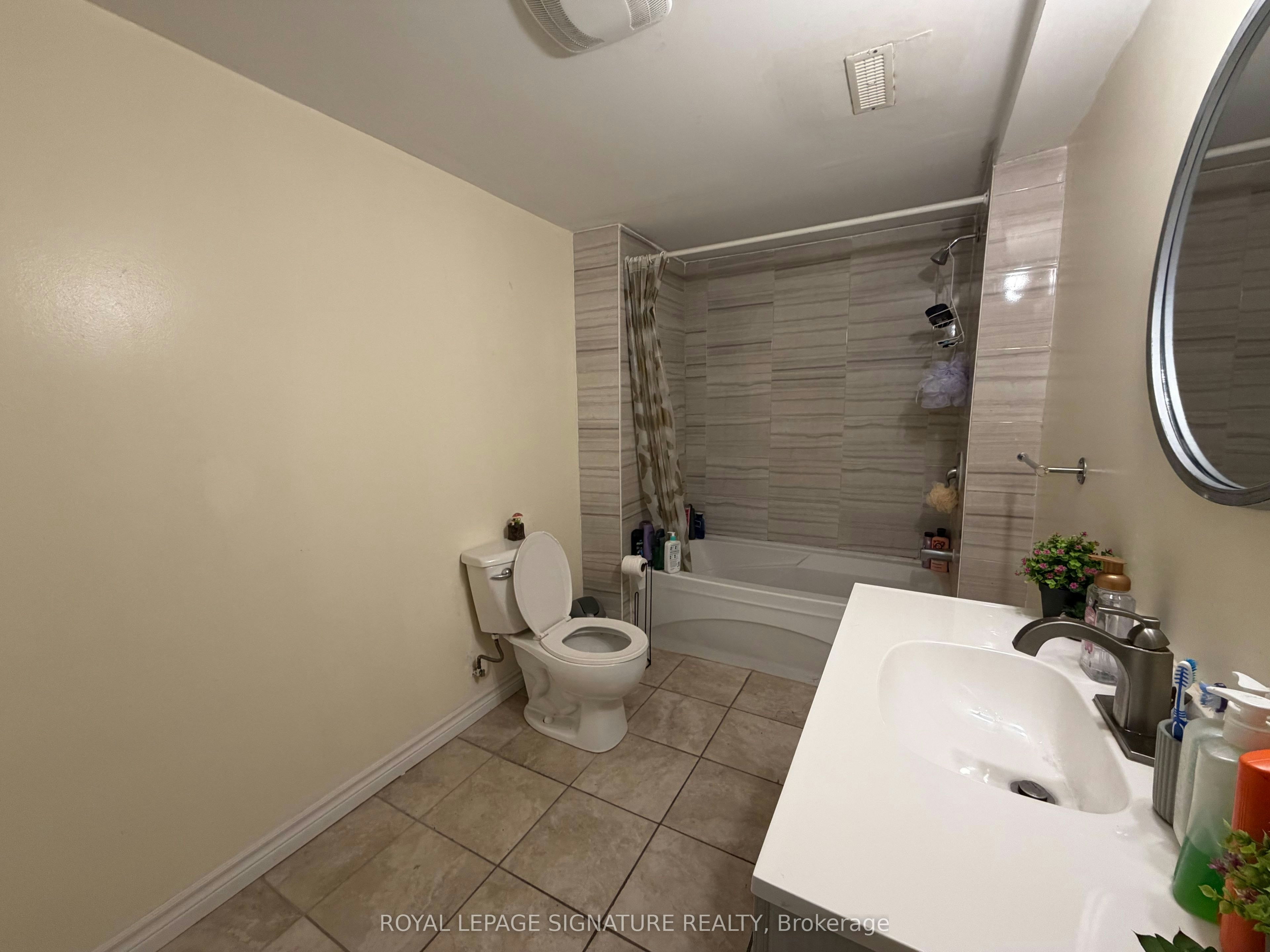 Bsmt-124 Herdwick Street, Brampton, ON, L6S 0A7 - 10